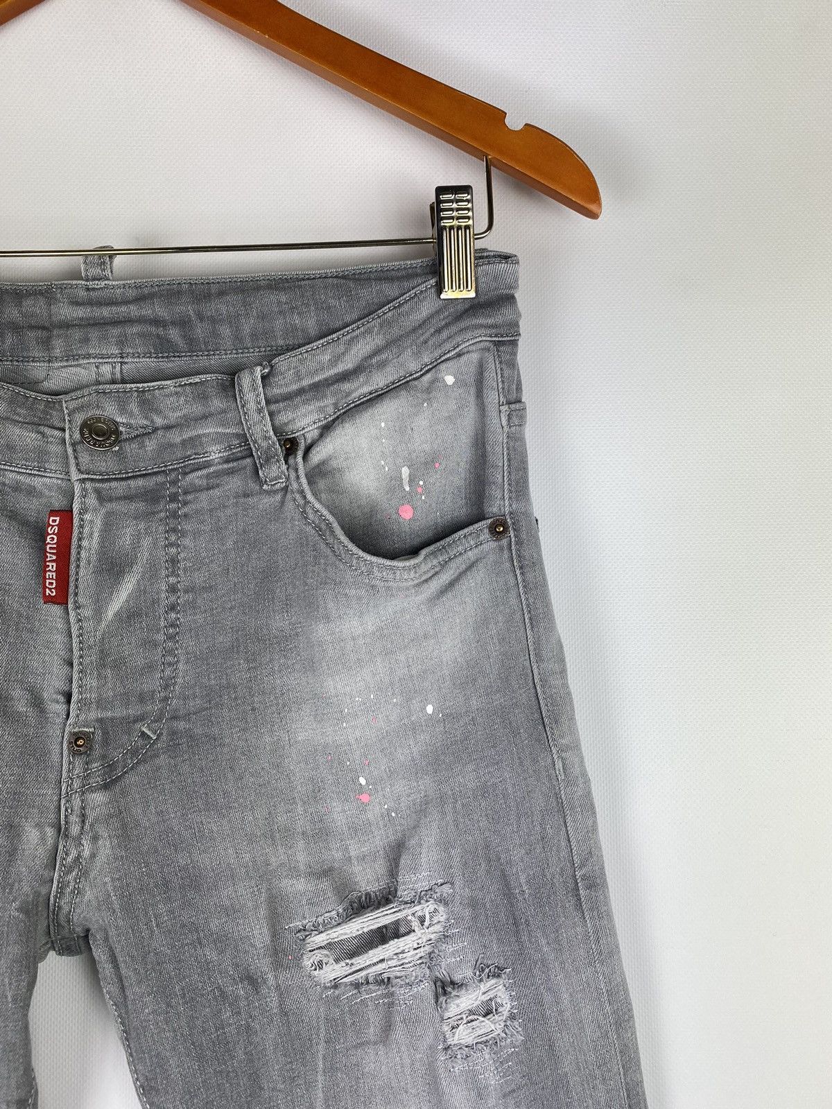 Designer × Dsquared2 Dsquared women’s distressed slim Jean Jeans size 42 Xl gray Size 28" / US 6 / IT 42 - 3 Thumbnail