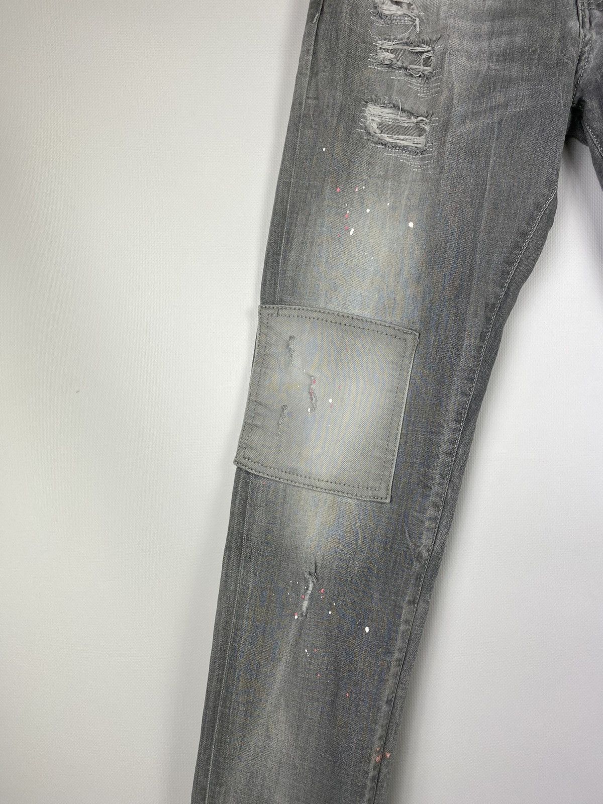 Designer × Dsquared2 Dsquared women’s distressed slim Jean Jeans size 42 Xl gray Size 28" / US 6 / IT 42 - 6 Thumbnail