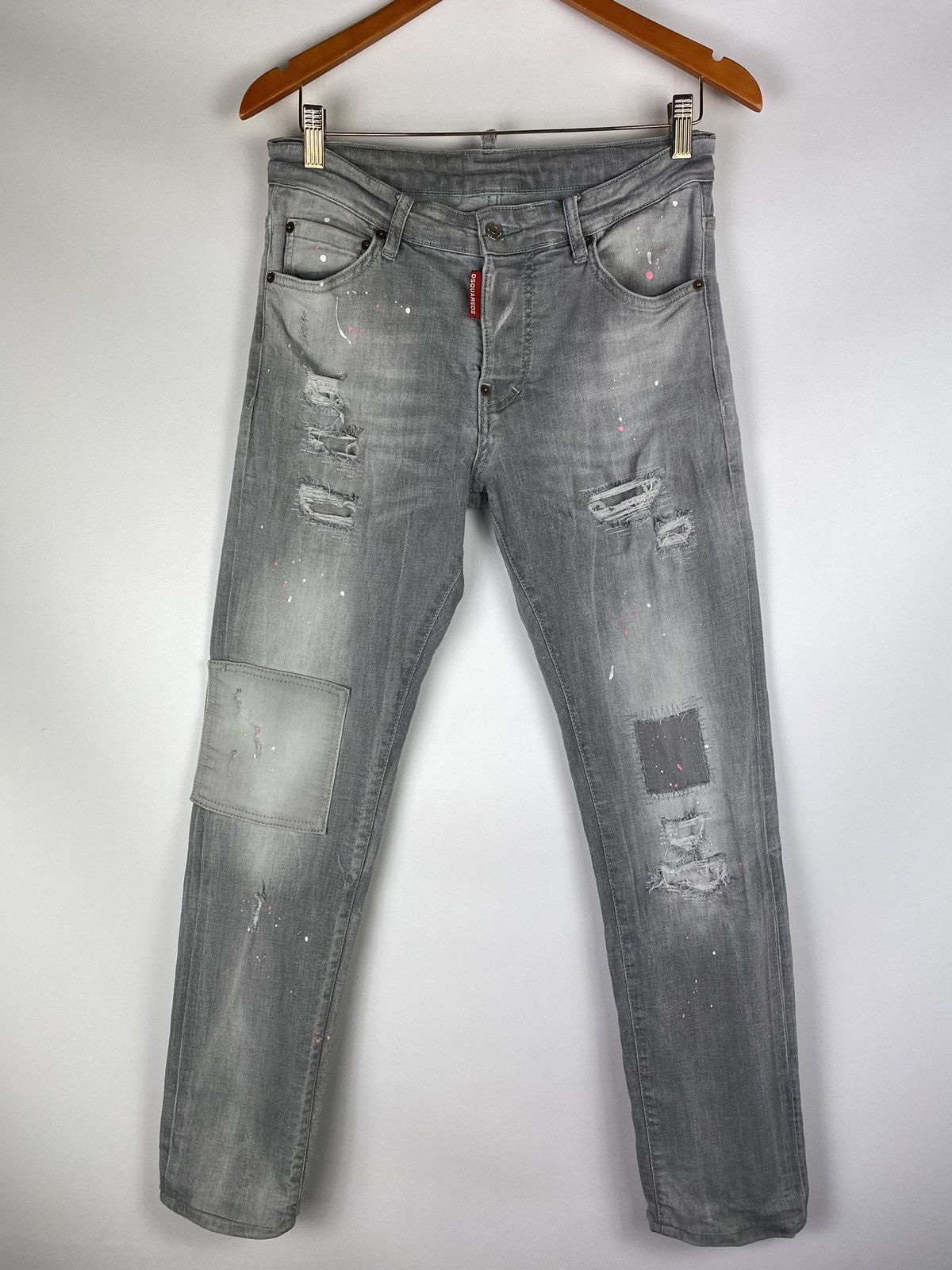Designer × Dsquared2 Dsquared women’s distressed slim Jean Jeans size 42 Xl gray Size 28" / US 6 / IT 42 - 1 Thumbnail