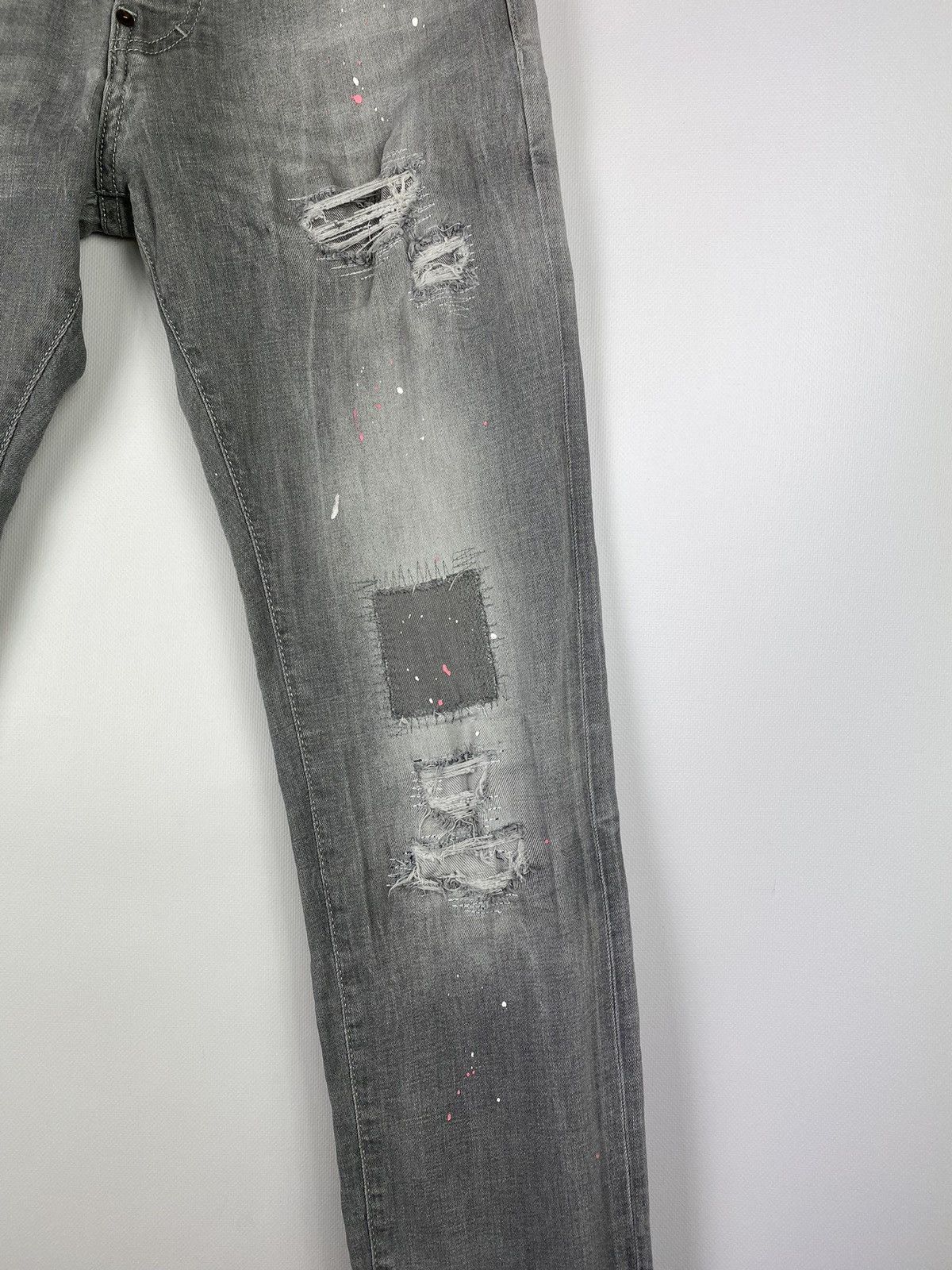Designer × Dsquared2 Dsquared women’s distressed slim Jean Jeans size 42 Xl gray Size 28" / US 6 / IT 42 - 7 Thumbnail