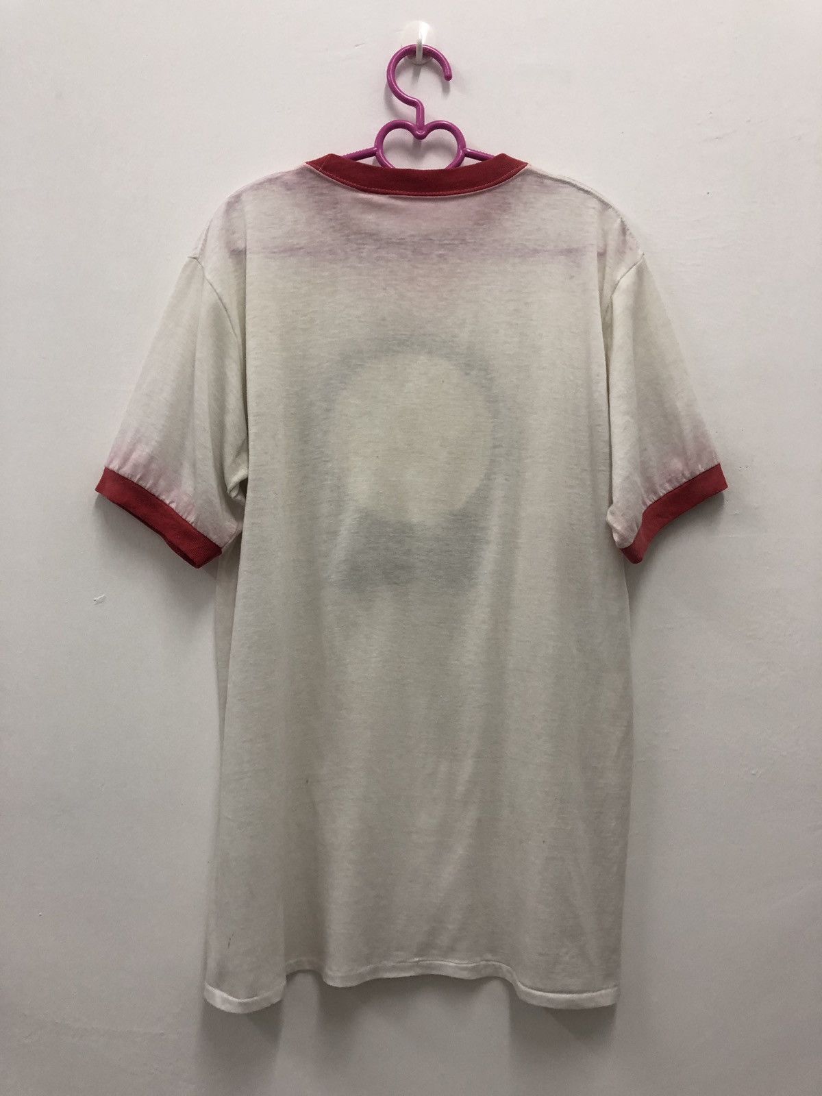 Vintage Vintage Blow It Out Your Human Roach 1979 Iron On Thin Tee Size US L / EU 52-54 / 3 - 5 Thumbnail