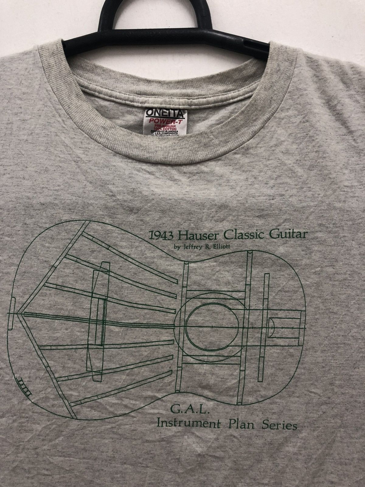 Band Tees Rare Vintage HAUSER CLASSIC GUITAR 1943 Oneita Tee Size US XL / EU 56 / 4 - 2 Thumbnail
