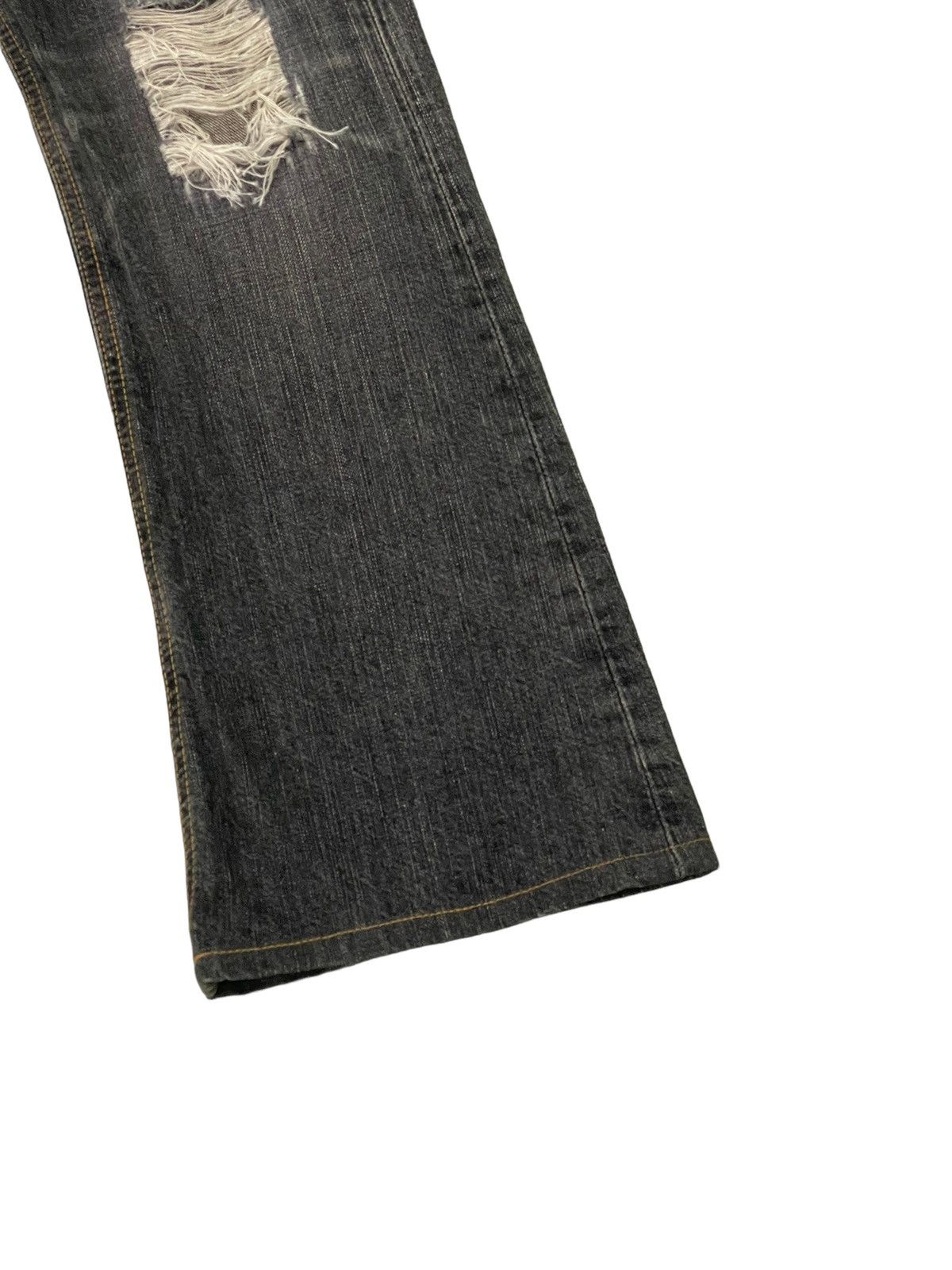 Edwin Flare Jeans Edwin Distress Denim Low Rise Boot Cut 2🟦8 Size US 30 / EU 46 - 4 Thumbnail