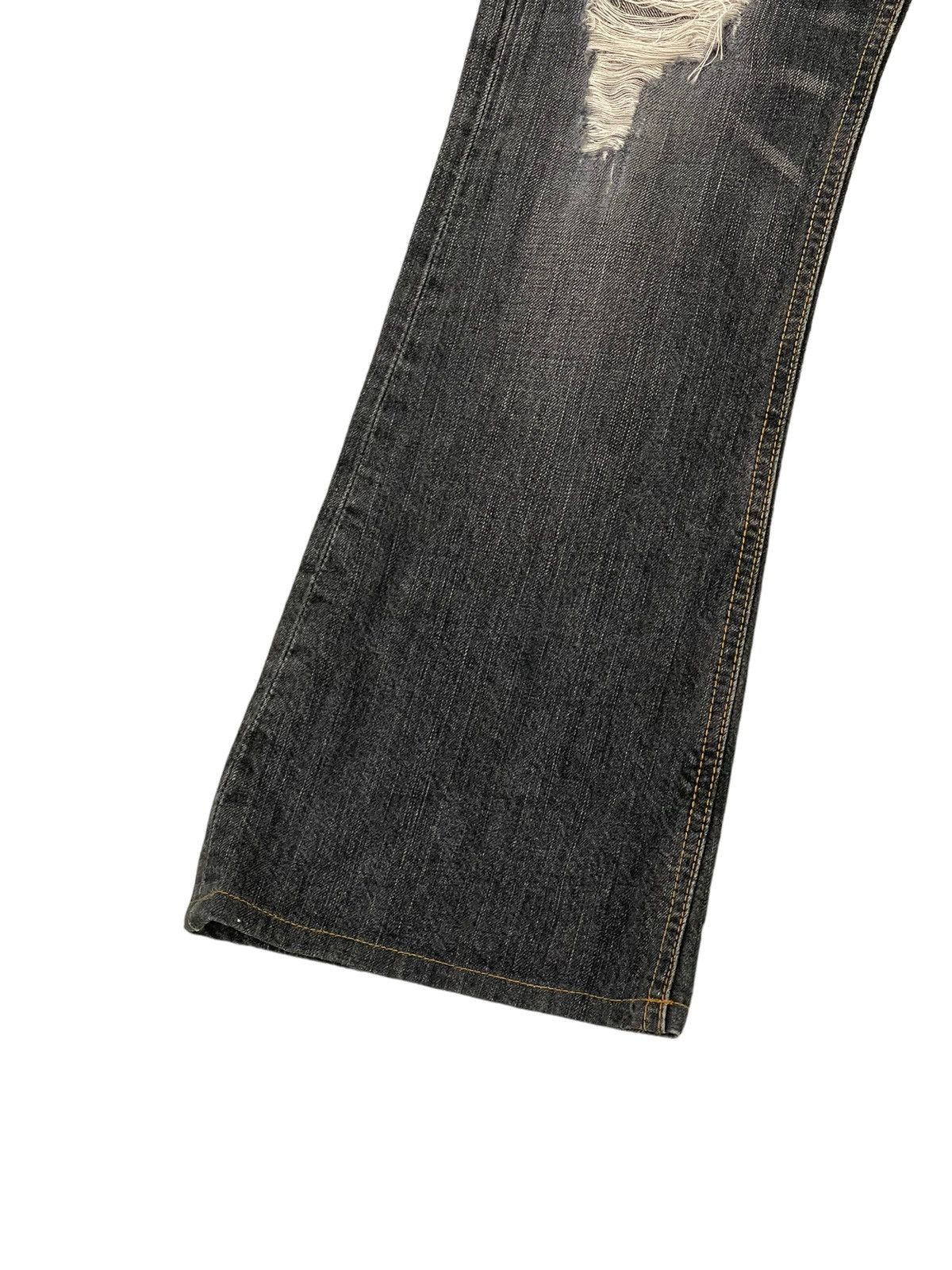 Edwin Flare Jeans Edwin Distress Denim Low Rise Boot Cut 2🟦8 Size US 30 / EU 46 - 5 Thumbnail