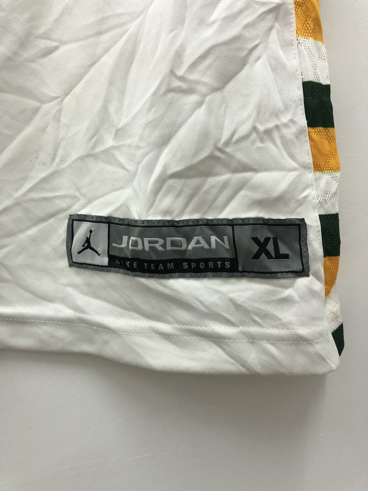 Jordan Brand Rare Nike Comets 42 Air Jordan Basketball Jersey Size US XL / EU 56 / 4 - 3 Thumbnail