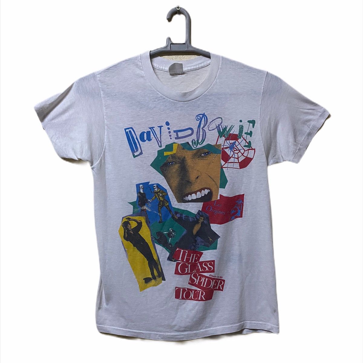 Band Tees 1987 David Bowie The Glass Spider Tour 50/50 Paper thin Size US M / EU 48-50 / 2 - 1 Thumbnail