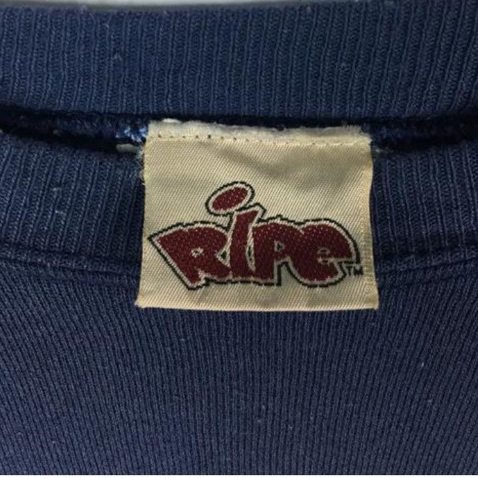 Vintage Vintage 90s RIPE Skateboard sweatshirt Size US L / EU 52-54 / 3 - 4 Thumbnail