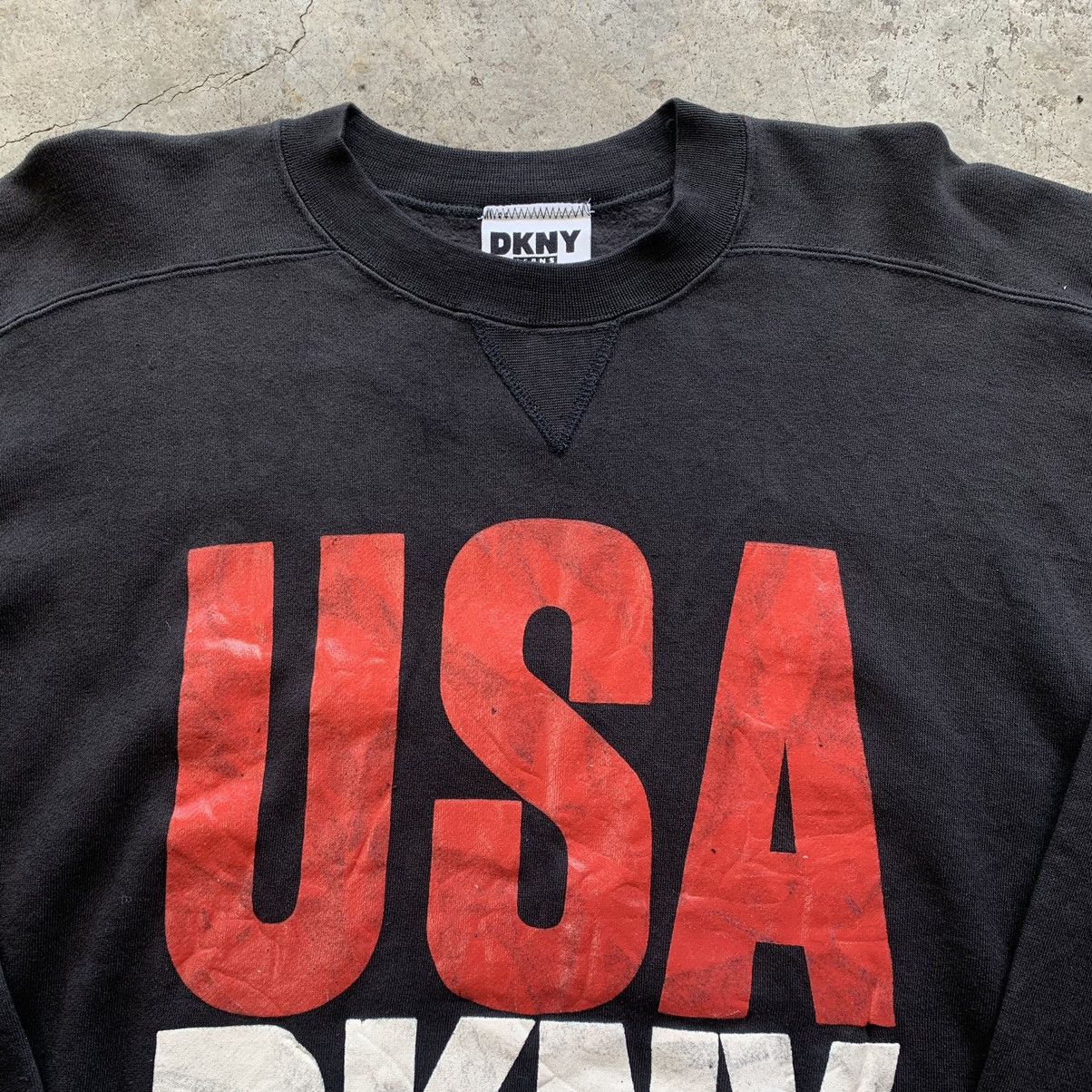 DKNY DKNY vintage 90s sweatshirt Size US L / EU 52-54 / 3 - 12 Thumbnail