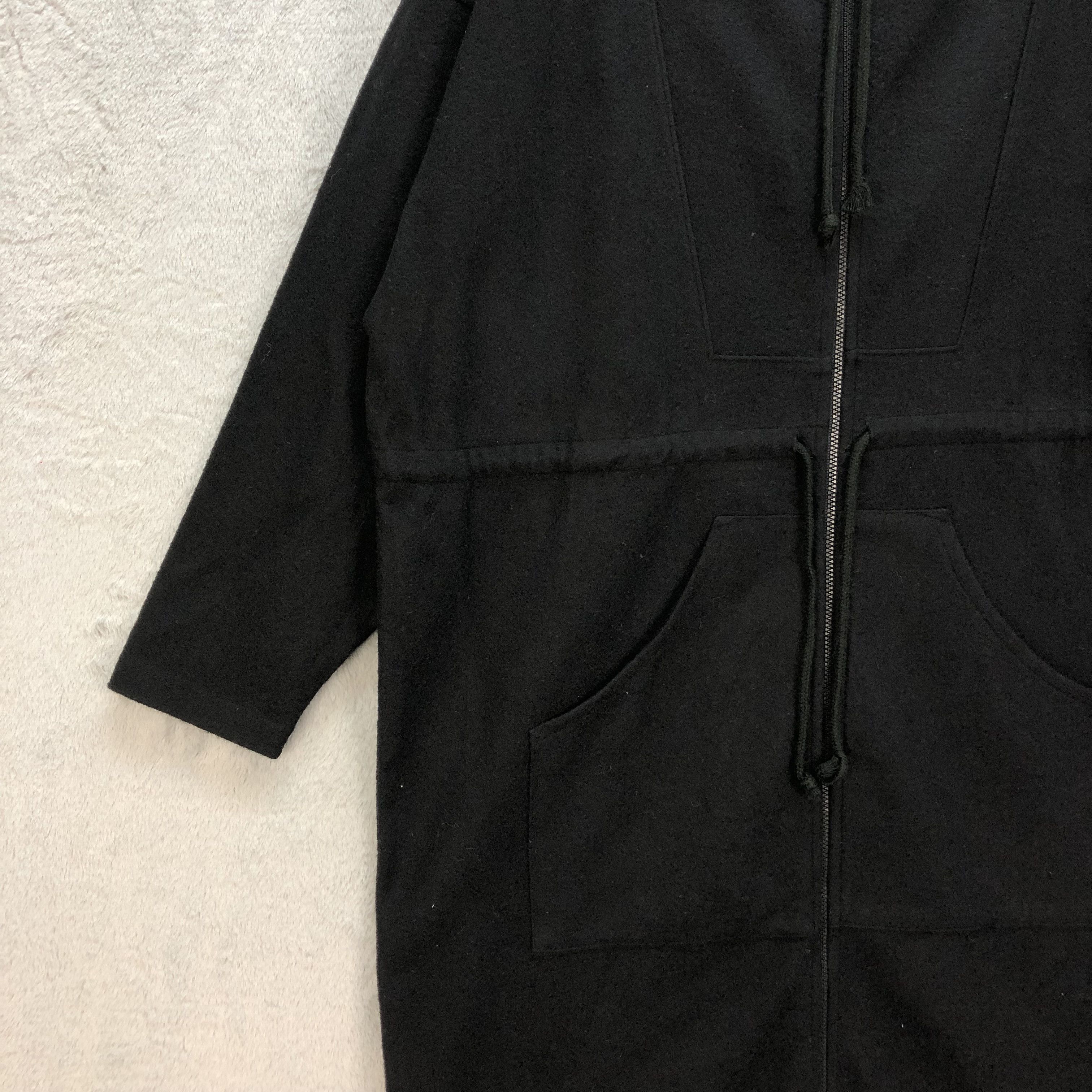 Norma Kamali NORMA KAMALI WOOL HOODIE JACKET / LONG COAT #6841-94 Size M / US 6-8 / IT 42-44 - 4 Thumbnail