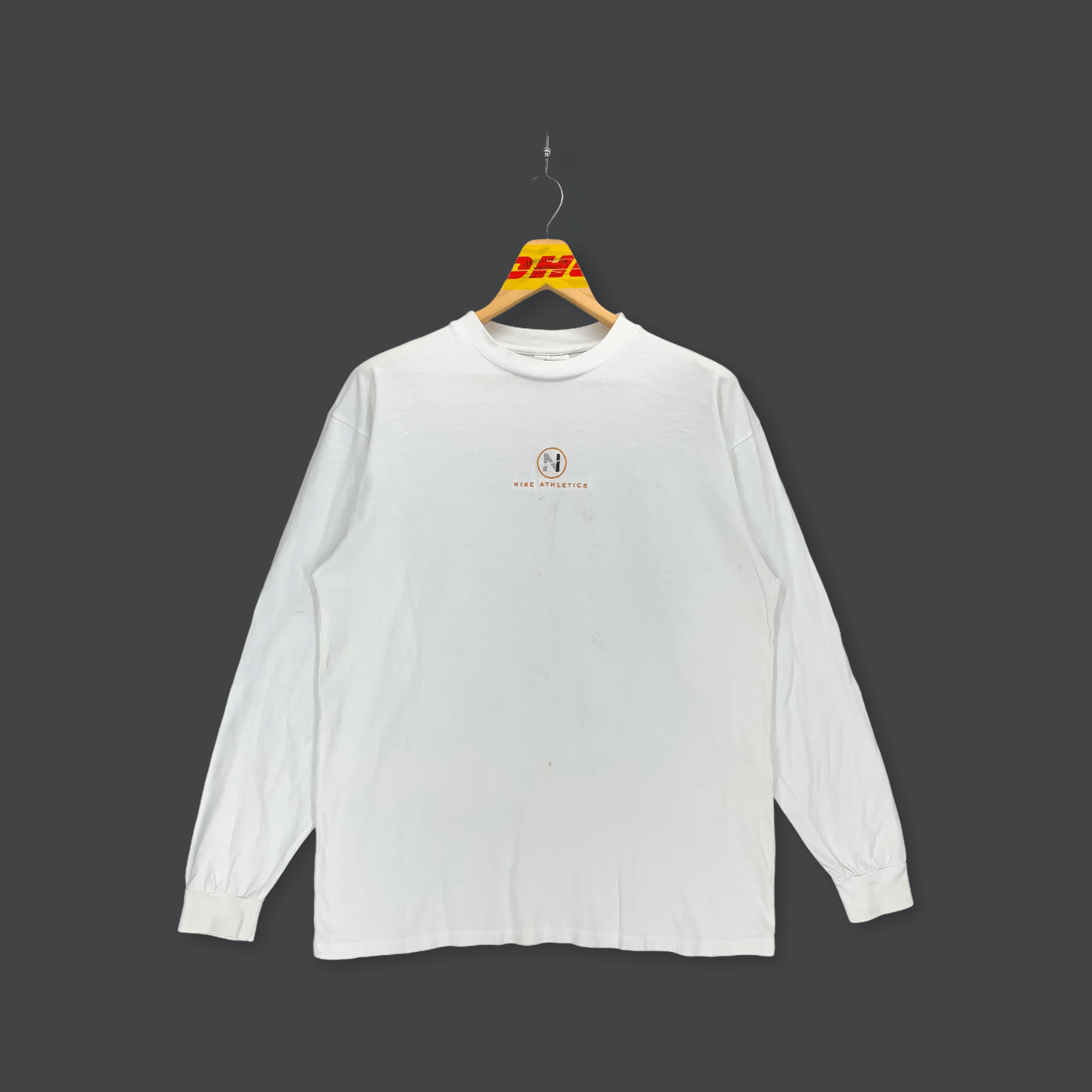 Nike Nike Embroidery Center Logo Long Sleeve T Shirt #3065-113 Size US L / EU 52-54 / 3 - 1 Thumbnail
