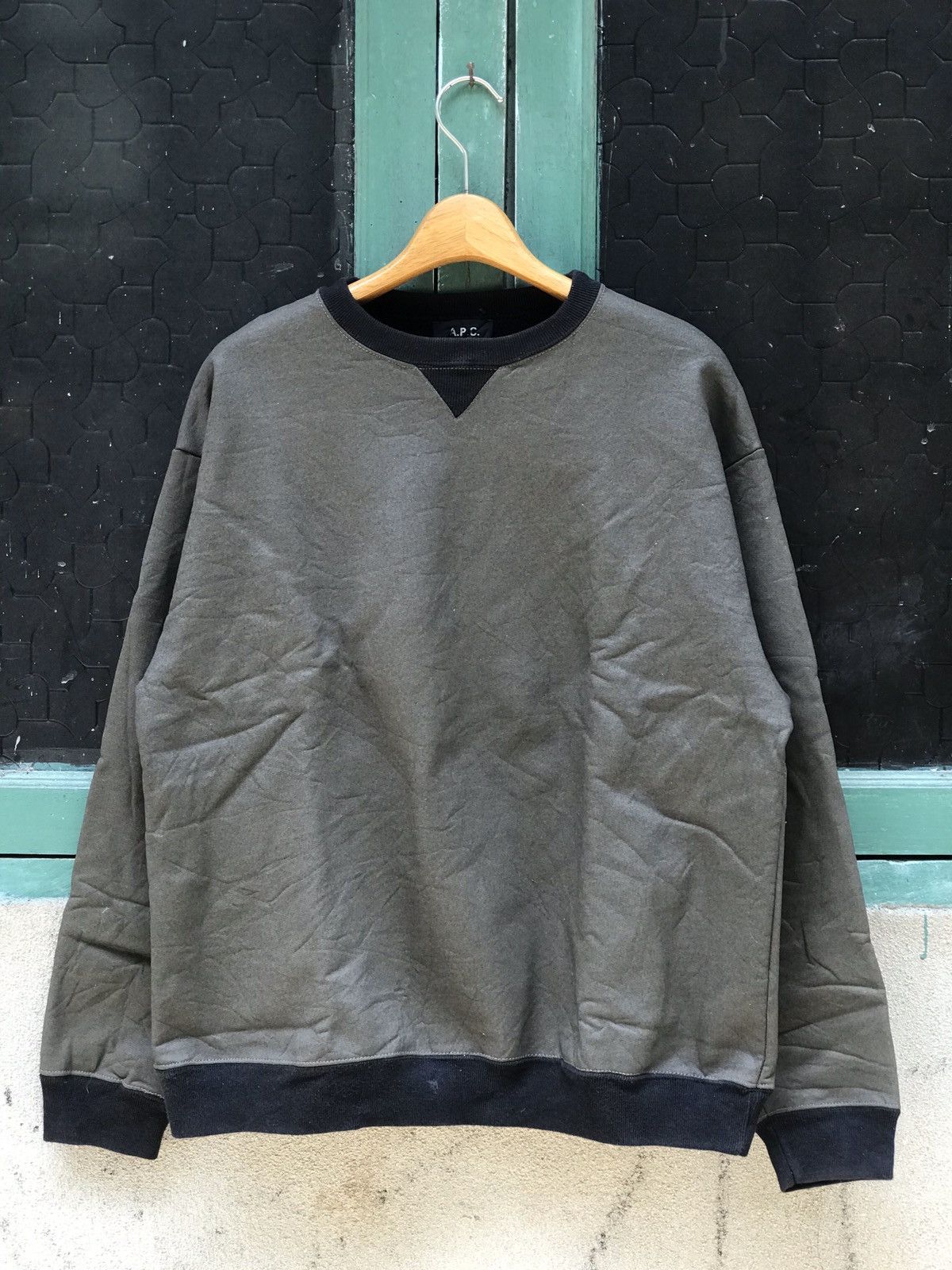 A.P.C. A.P.C Wax Style Crewneck Sweatshirt Size US M / EU 48-50 / 2 - 1 Thumbnail