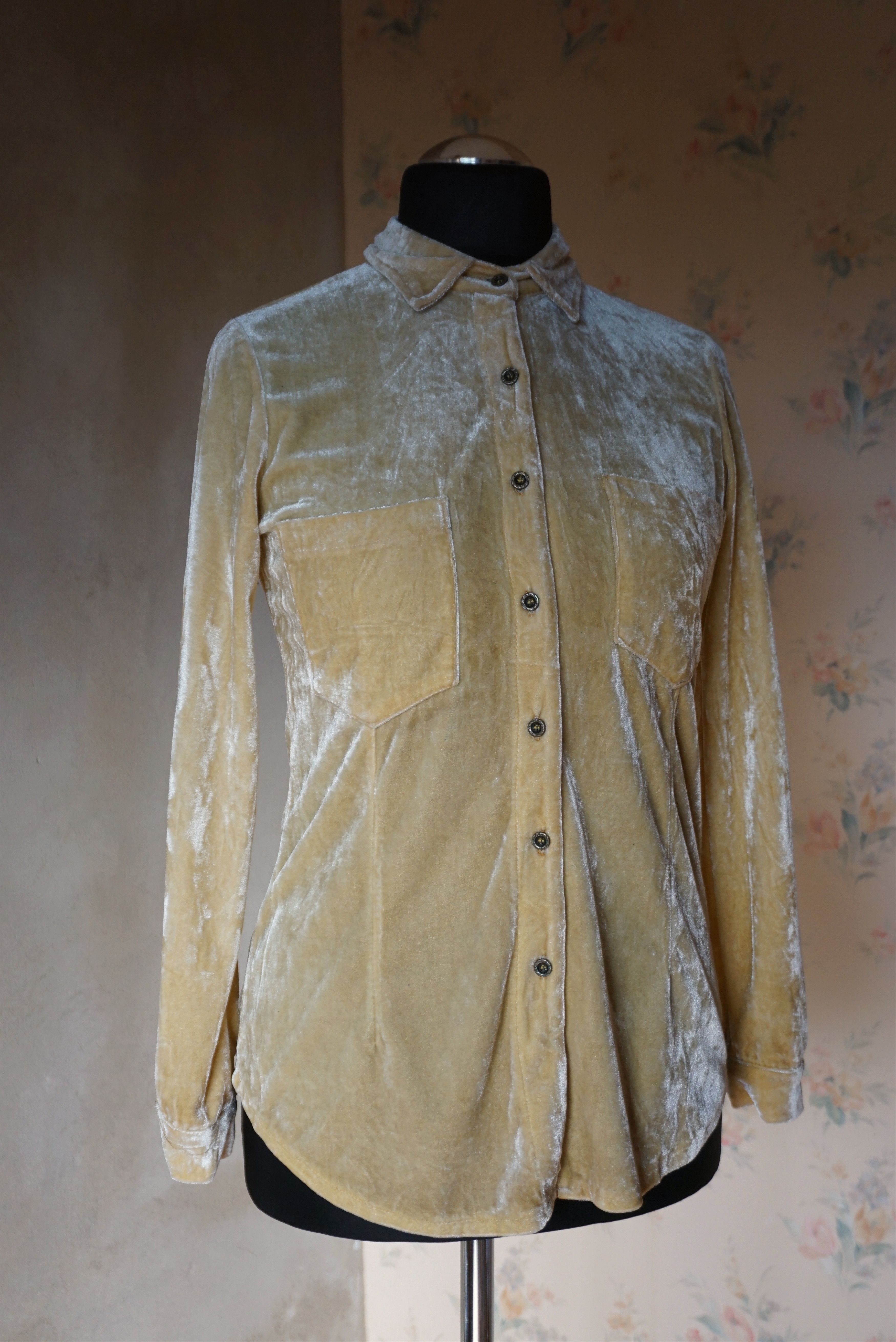 Velvet True vintage 80's 90s M yellow silky velour blouse shirt Size M / US 6-8 / IT 42-44 - 18 Thumbnail