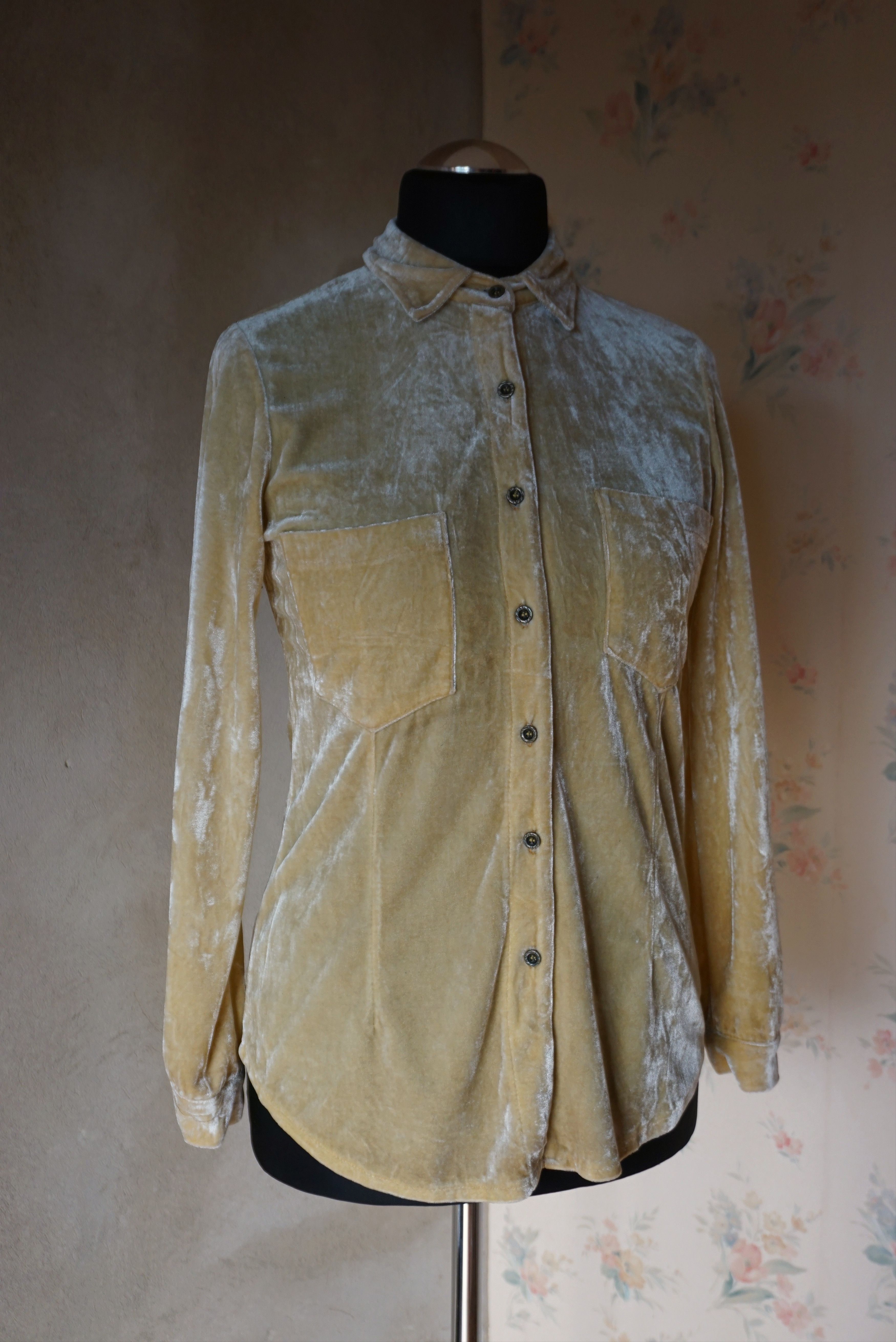 Velvet True vintage 80's 90s M yellow silky velour blouse shirt Size M / US 6-8 / IT 42-44 - 16 Thumbnail