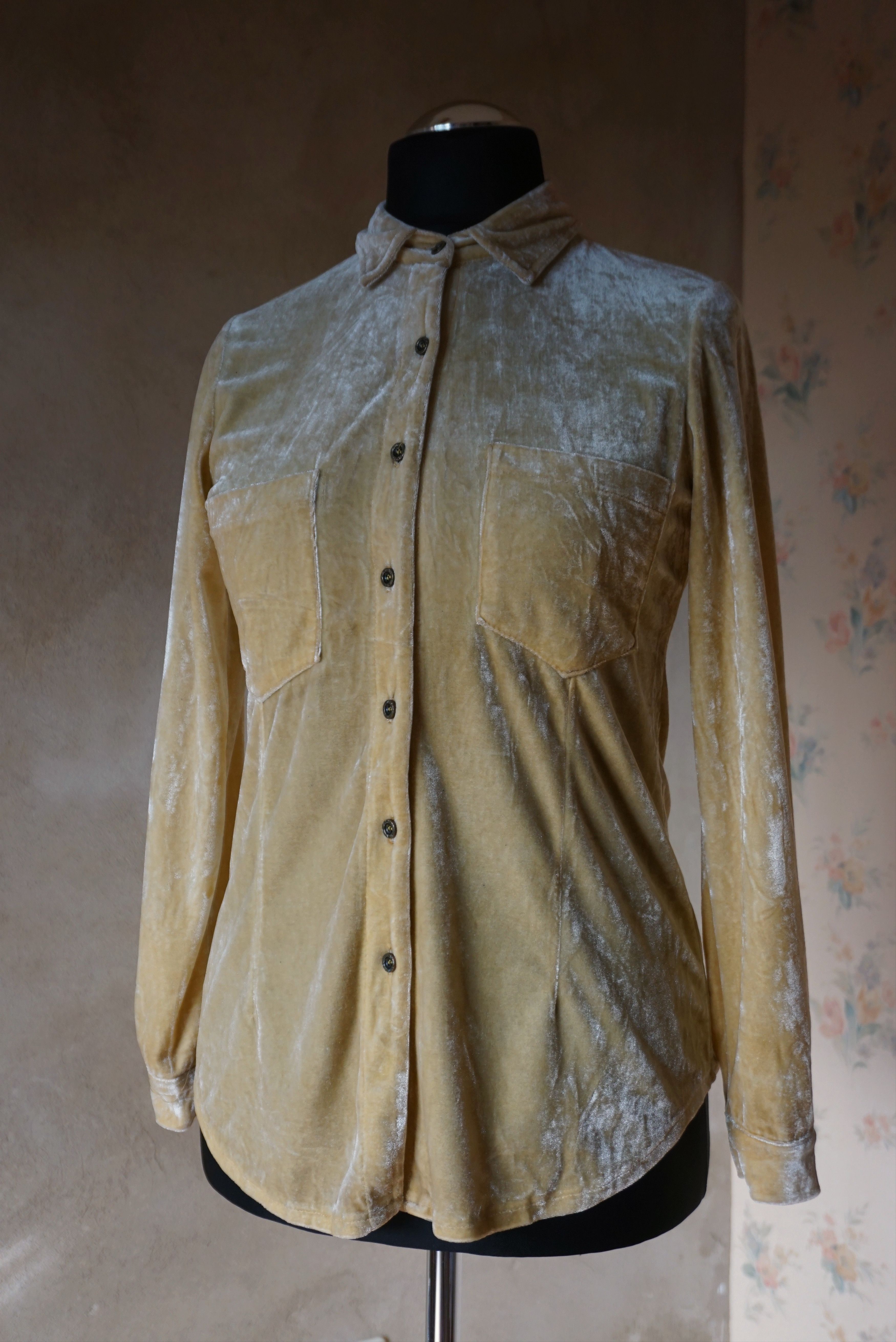 Velvet True vintage 80's 90s M yellow silky velour blouse shirt Size M / US 6-8 / IT 42-44 - 8 Thumbnail