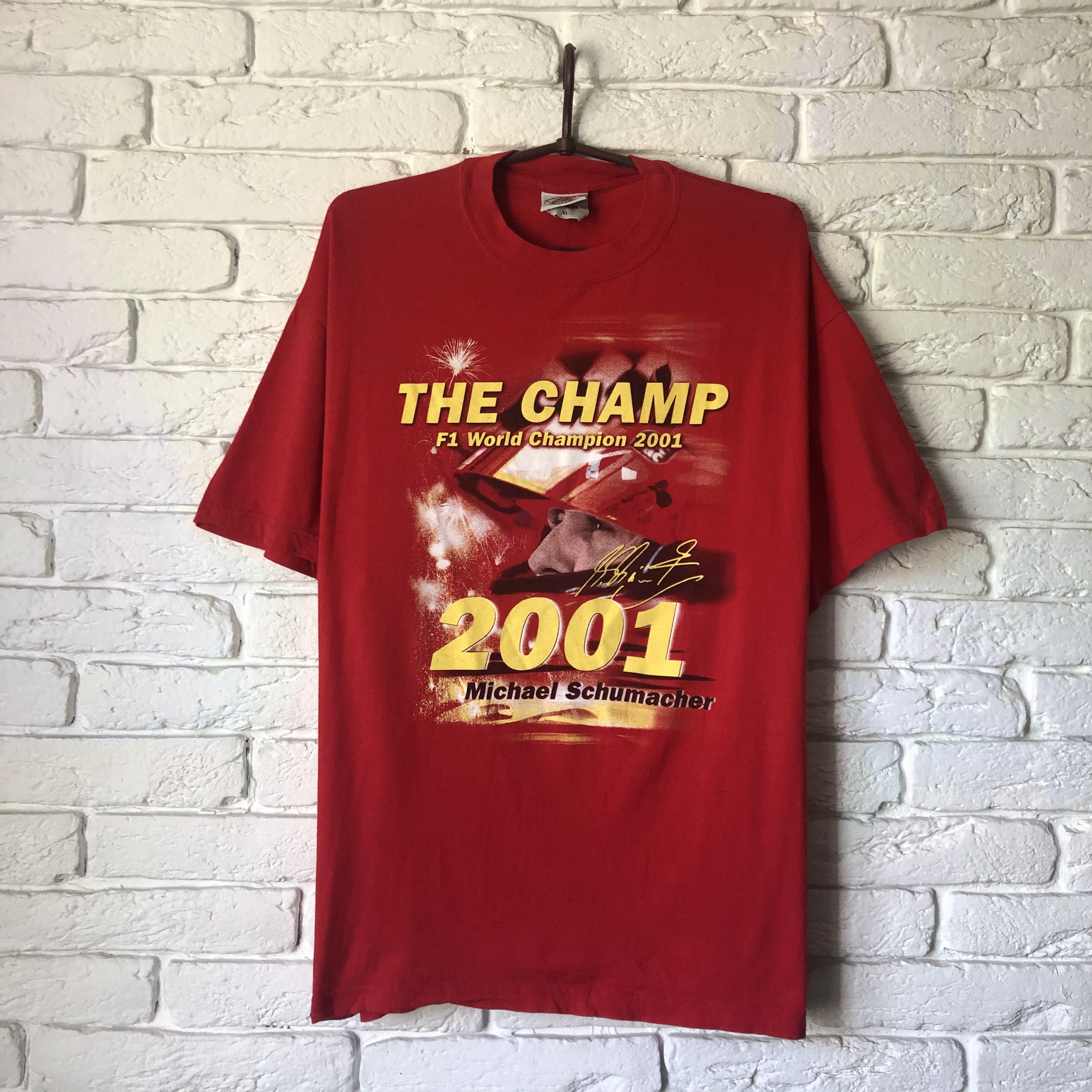 Ferrari × Formula 1 Michael Schumacher 2001 vintage tee t shirt Size US XL / EU 56 / 4 - 1 Thumbnail