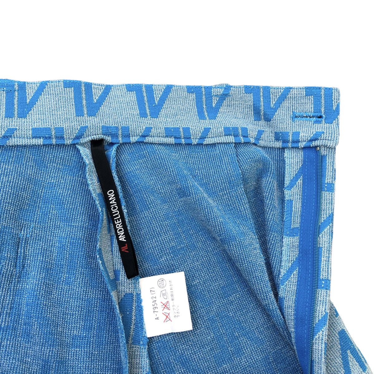 Andreluciano AL Andreluciano Monogram Mini Skirt Size 25" / US 0 / IT 36 - 9 Thumbnail