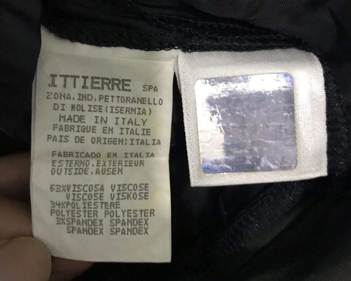 Versace × Versus VERSUS GIANNI VERSACE MADE IN ITALY SKIRT Size 30" / US 8 / IT 44 - 8 Thumbnail