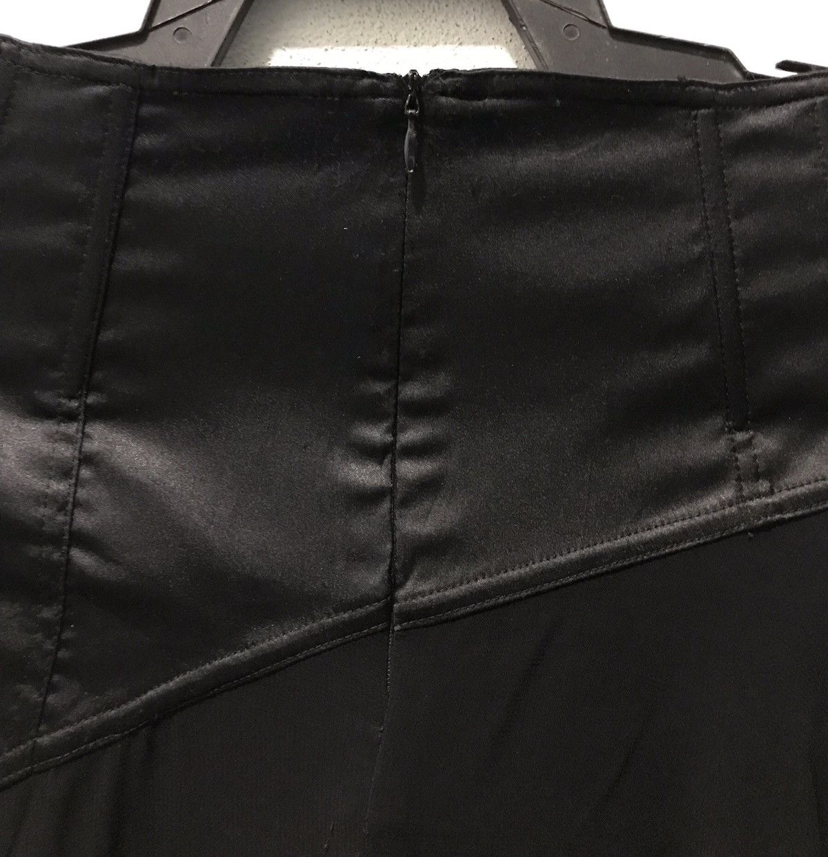 Versace × Versus VERSUS GIANNI VERSACE MADE IN ITALY SKIRT Size 30" / US 8 / IT 44 - 3 Thumbnail