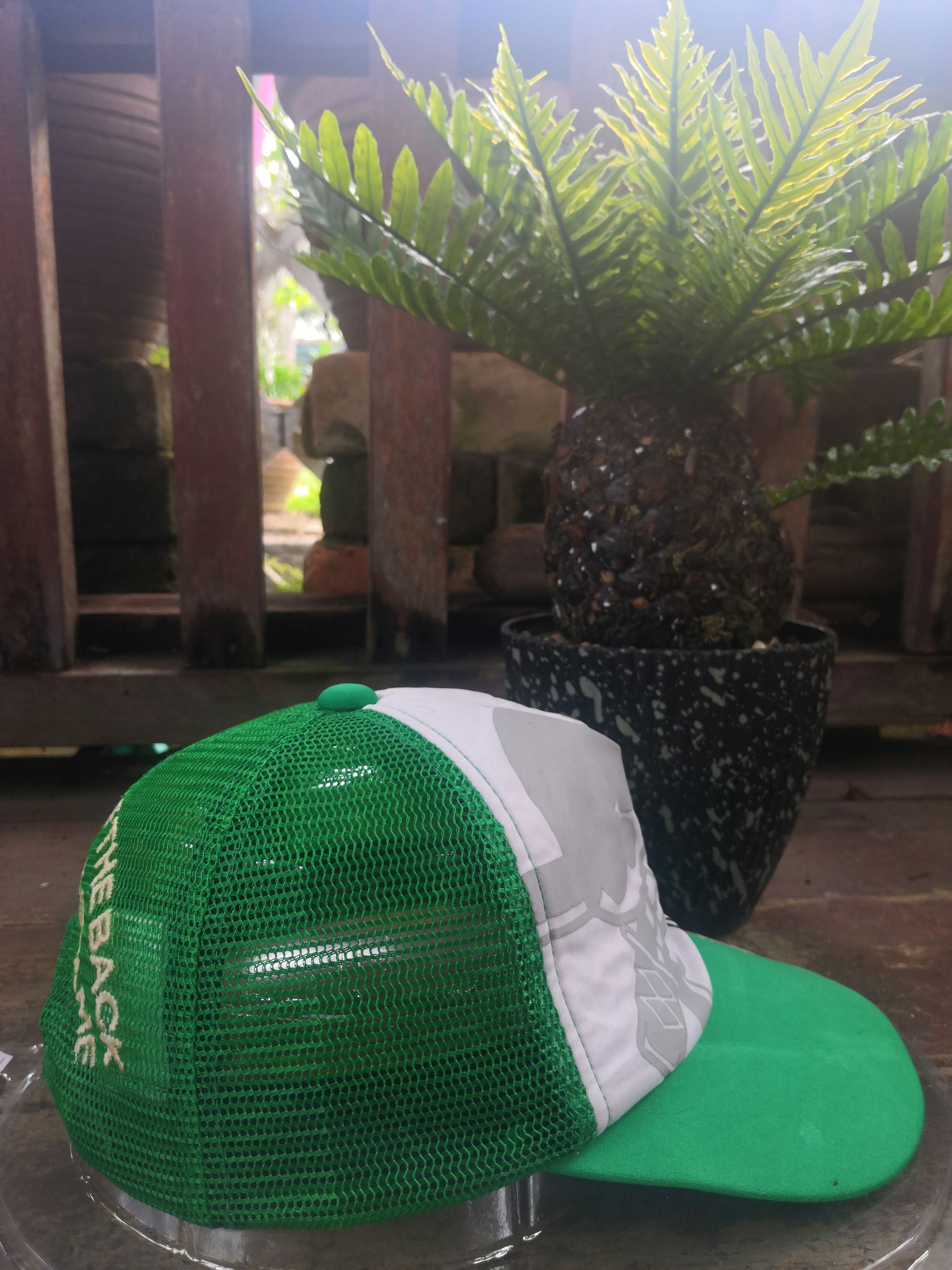 One Piece One Piece Trucker Snapback Hat For KIDS/Youth Size ONE SIZE - 4 Thumbnail