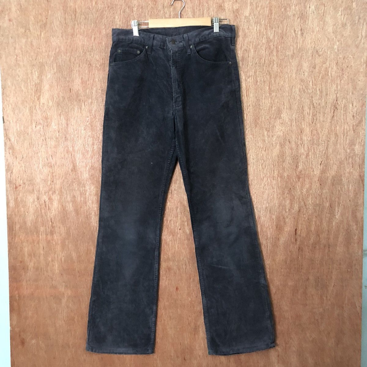 Levi's DL 517-15 Levis vintage streetwear Grey Corduroy pants #6377 Size US 31 - 1 Thumbnail