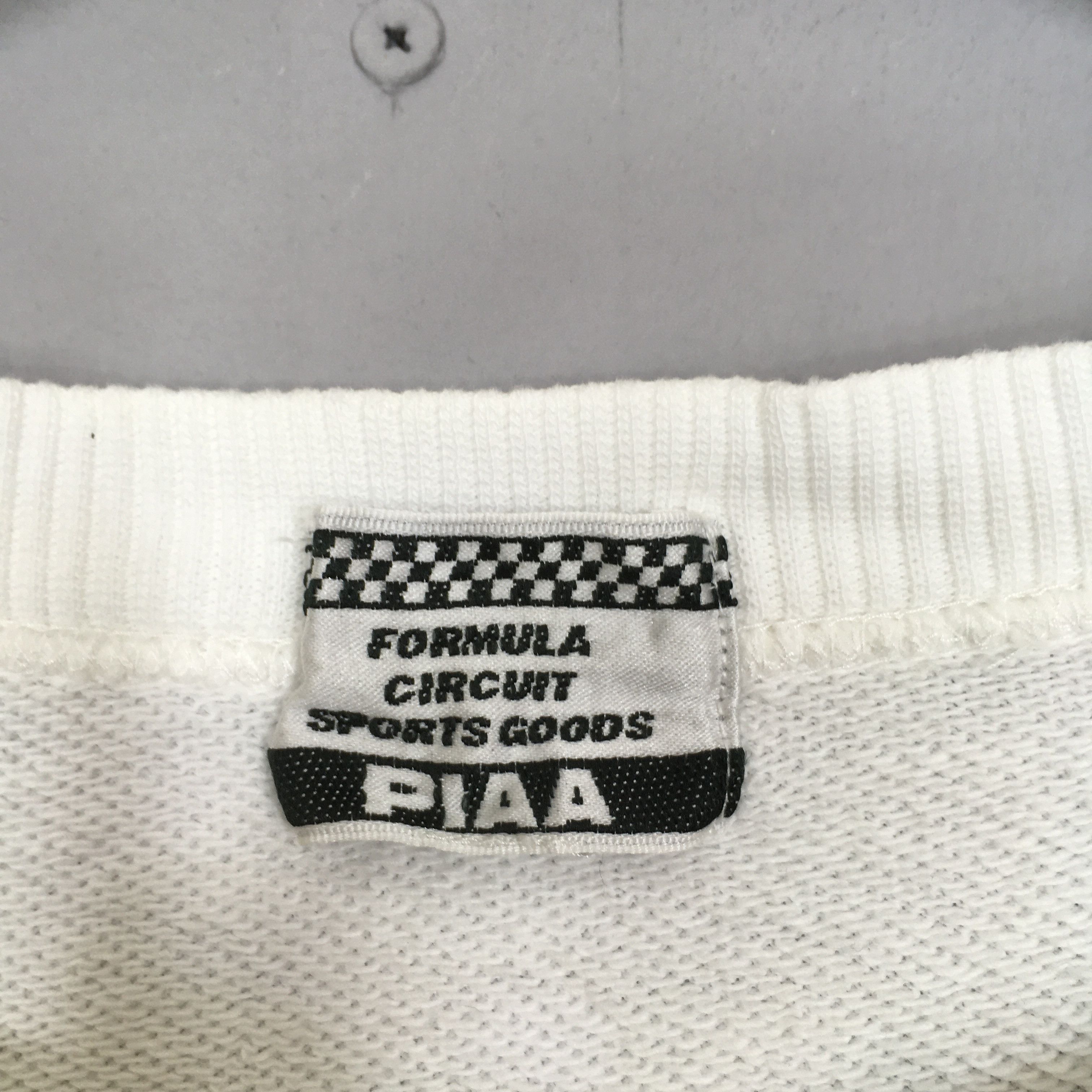 Formula 1 × Vintage Vintage Racing PIAA Formula 1 White Sweatshirt Size M Size US M / EU 48-50 / 2 - 5 Thumbnail