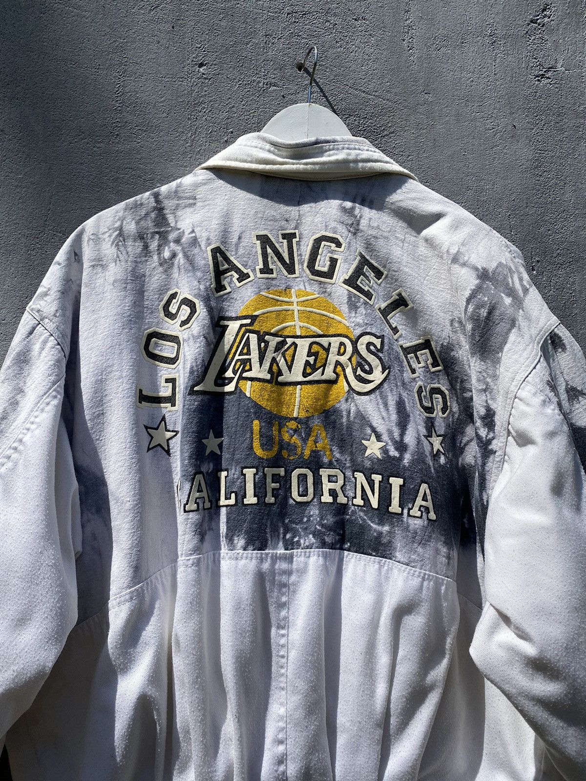 NBA Vintage 90s LOS ANGELES LAKERS BOMBER JACKET Size US XL / EU 56 / 4 - 2 Thumbnail