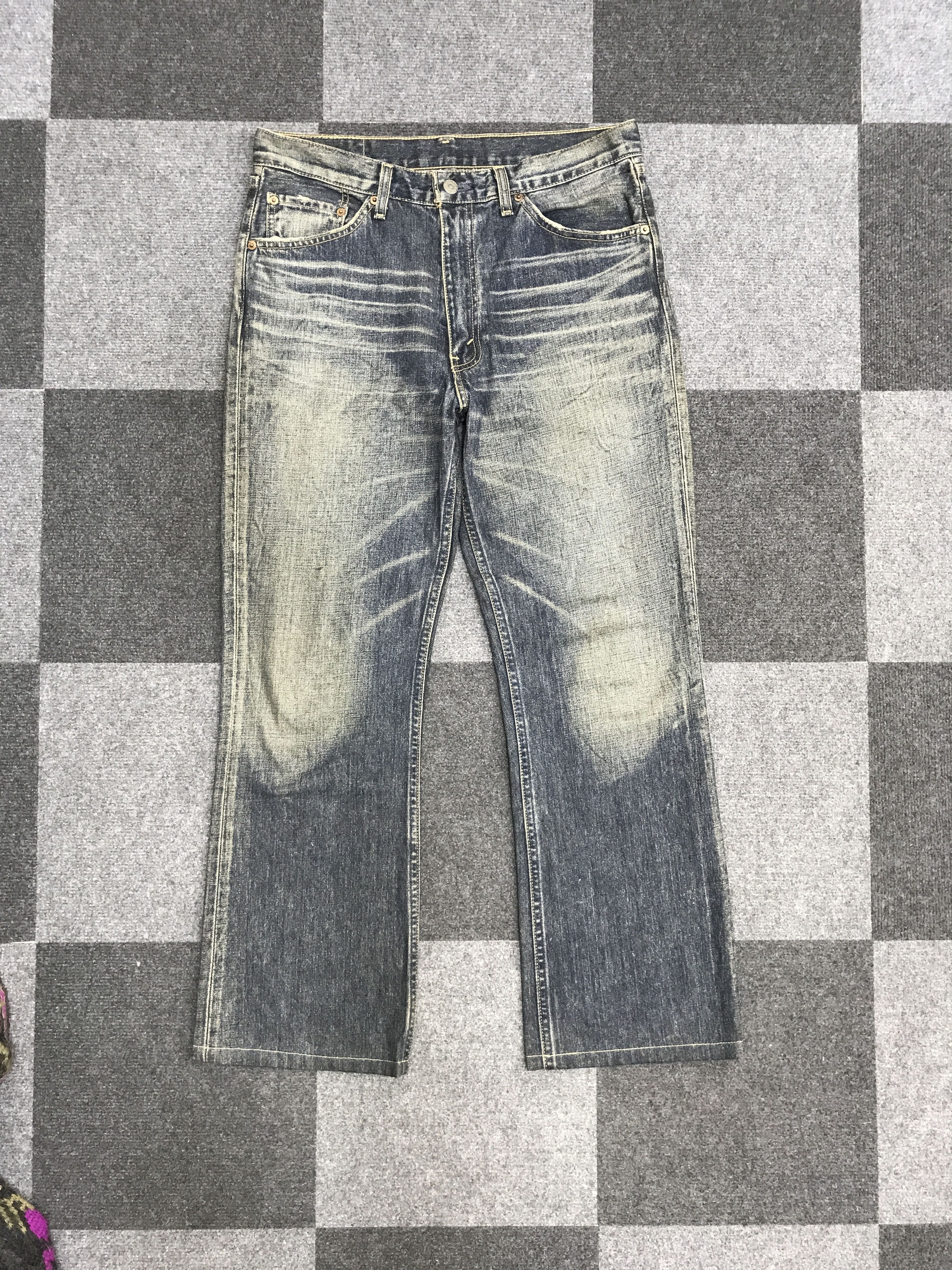 VL193 FLARE Levis 517 Medium Wash Jeans