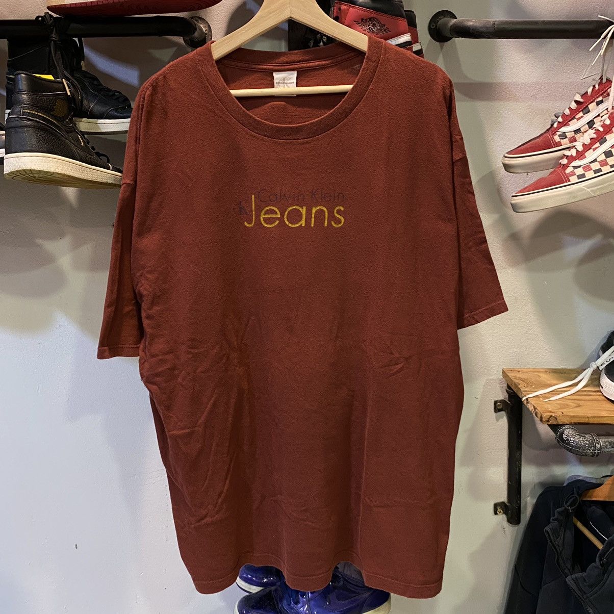 Calvin Klein × Calvin Klein 205W39NYC × Vintage VINTAGE‼️Calvin Klein Jeans Spellout Tee Size US XXL / EU 58 / 5 - 1 Thumbnail