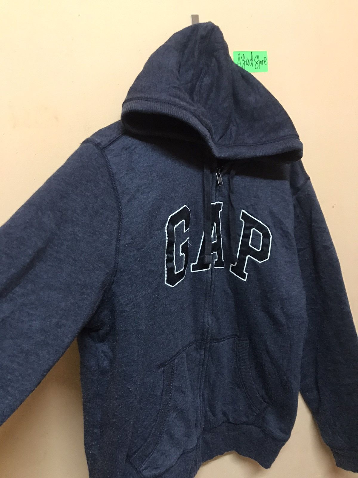 Gap ‼️VTG GAP HOODIE Size US L / EU 52-54 / 3 - 6 Thumbnail