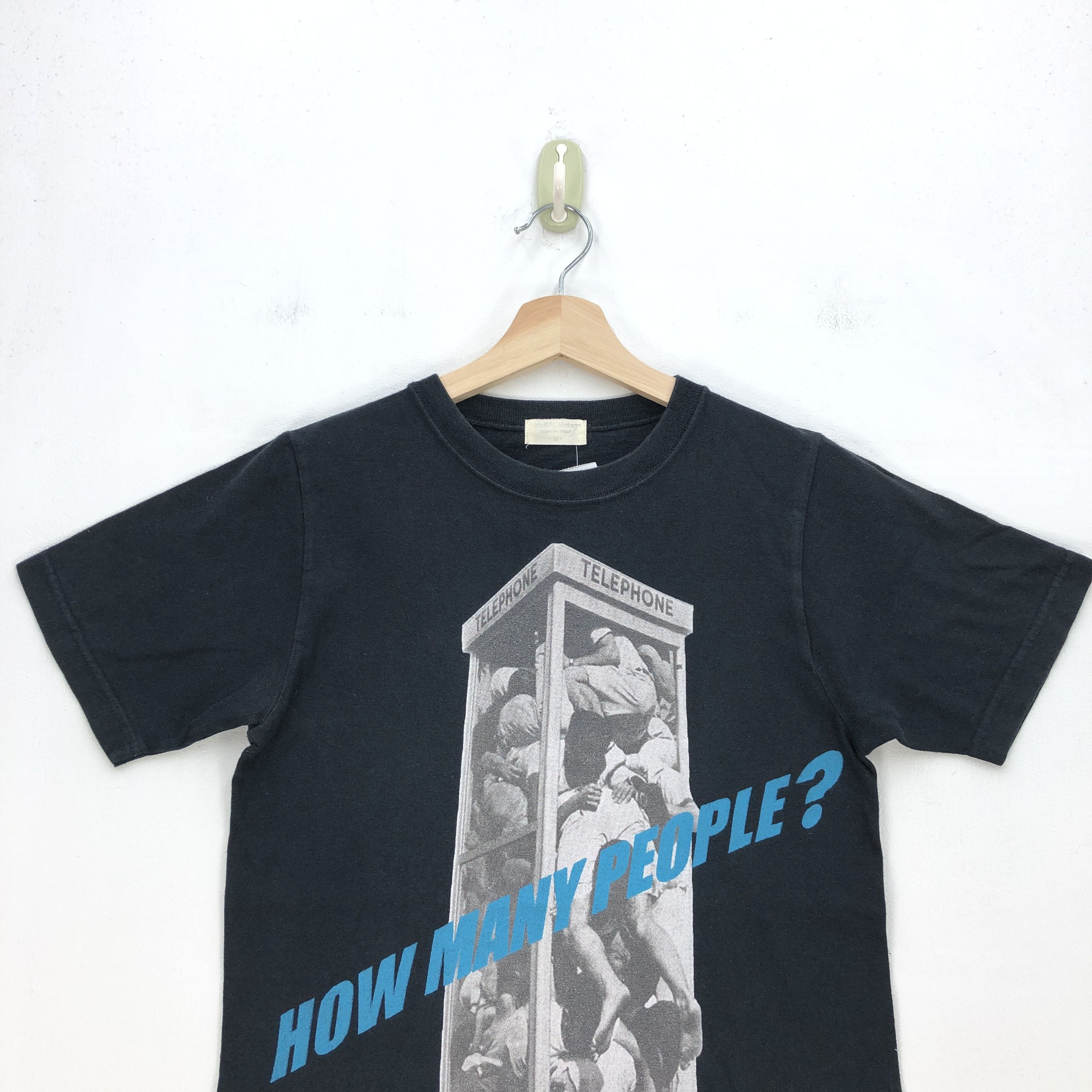 Japanese Brand × Vintage How Many People Twenty Two T Shirt Skateboarding Streetwear Size US S / EU 44-46 / 1 - 3 Thumbnail