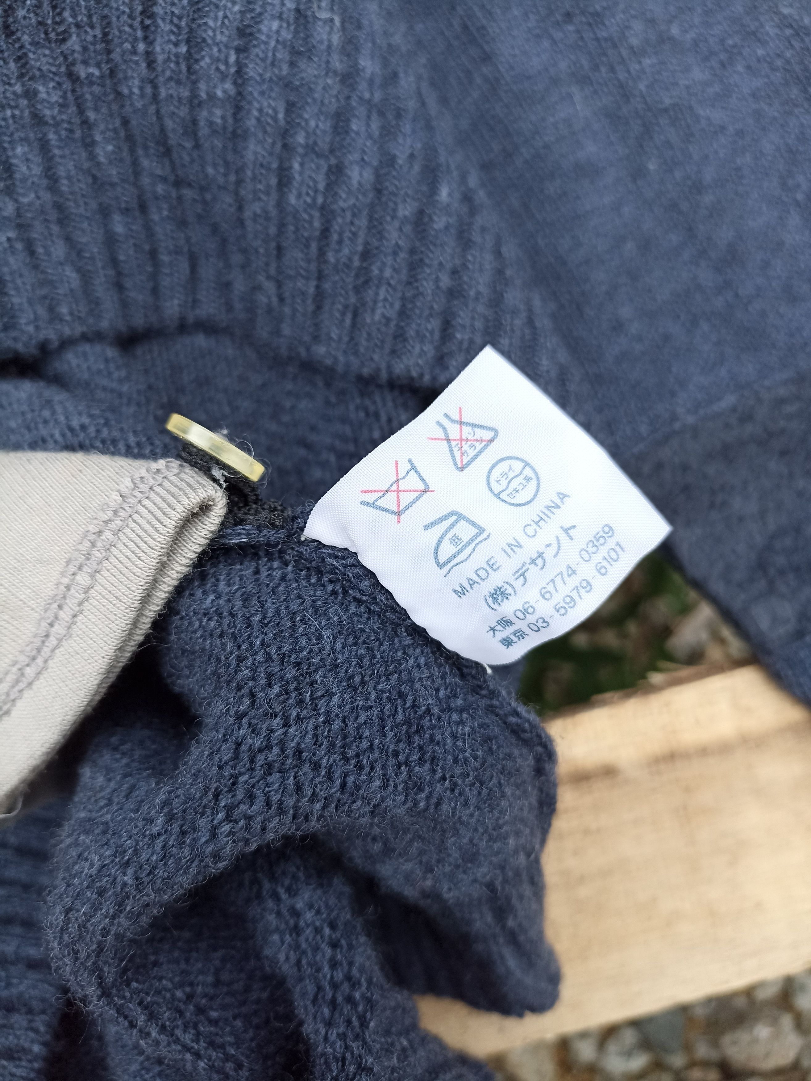 Japanese Brand × Vintage Vintage MunsingWear Embroidered Logo Size US M / EU 48-50 / 2 - 7 Thumbnail