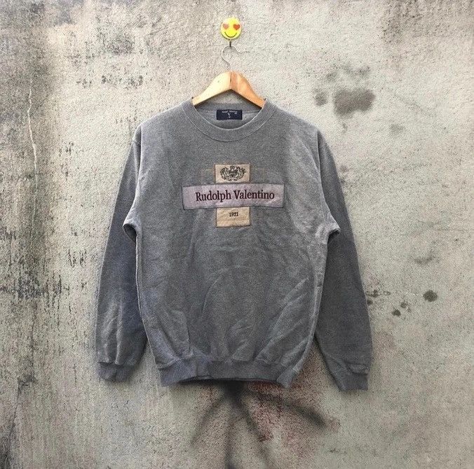 Gianni Valentino Vintage 90s rudolph valentino sweatshirt big logo Size US M / EU 48-50 / 2 - 1 Thumbnail