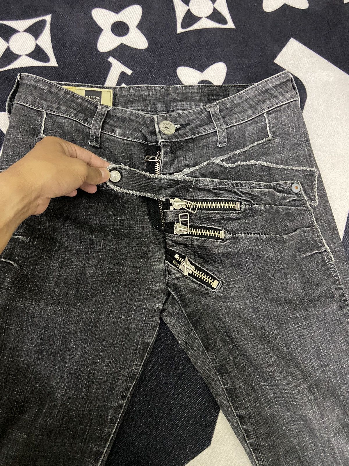 Marithe + Francois Girbaud Rare design MFG zipped jeans Size US 32 / EU 48 - 8 Thumbnail