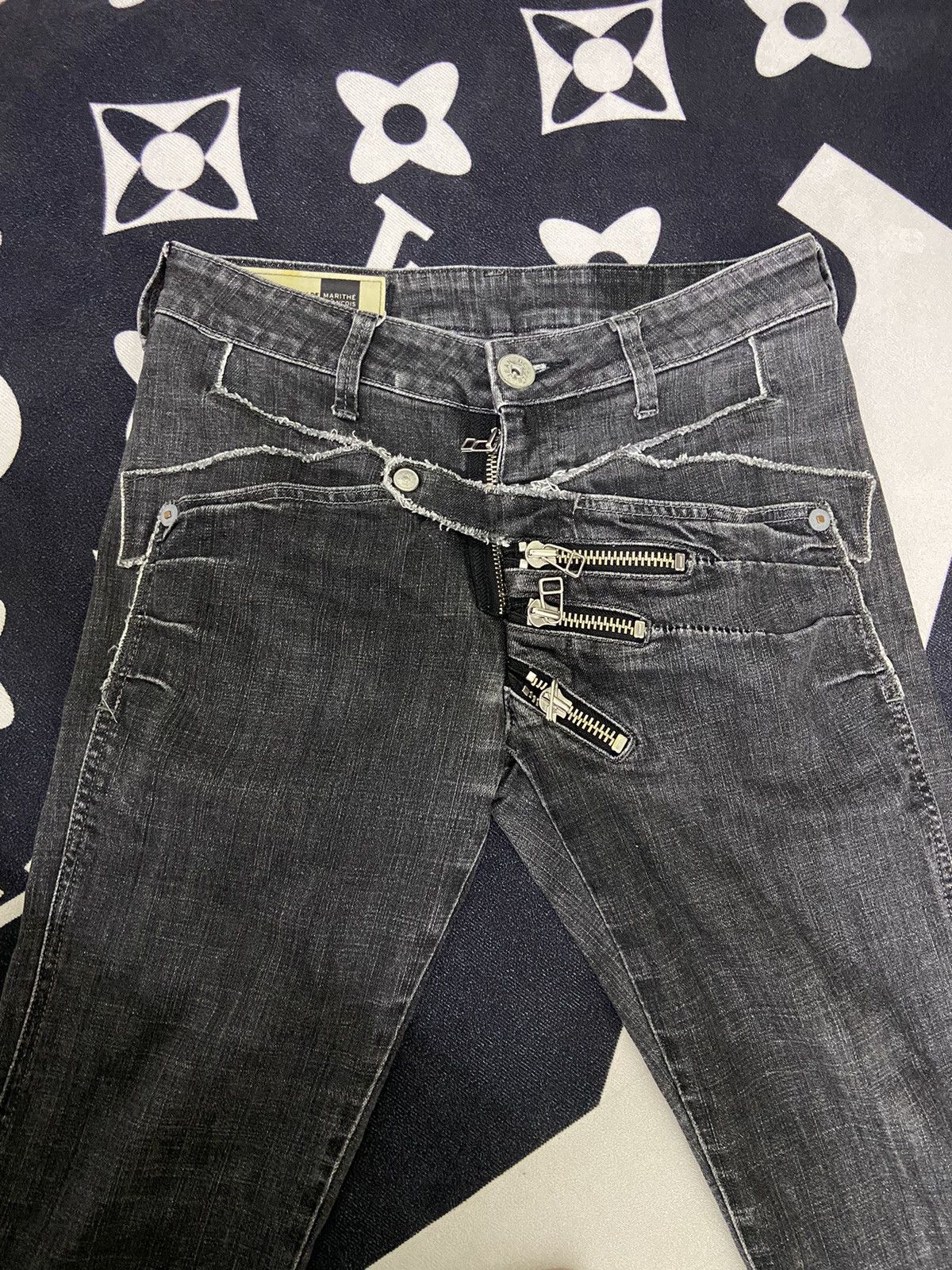 Marithe + Francois Girbaud Rare design MFG zipped jeans Size US 32 / EU 48 - 9 Thumbnail
