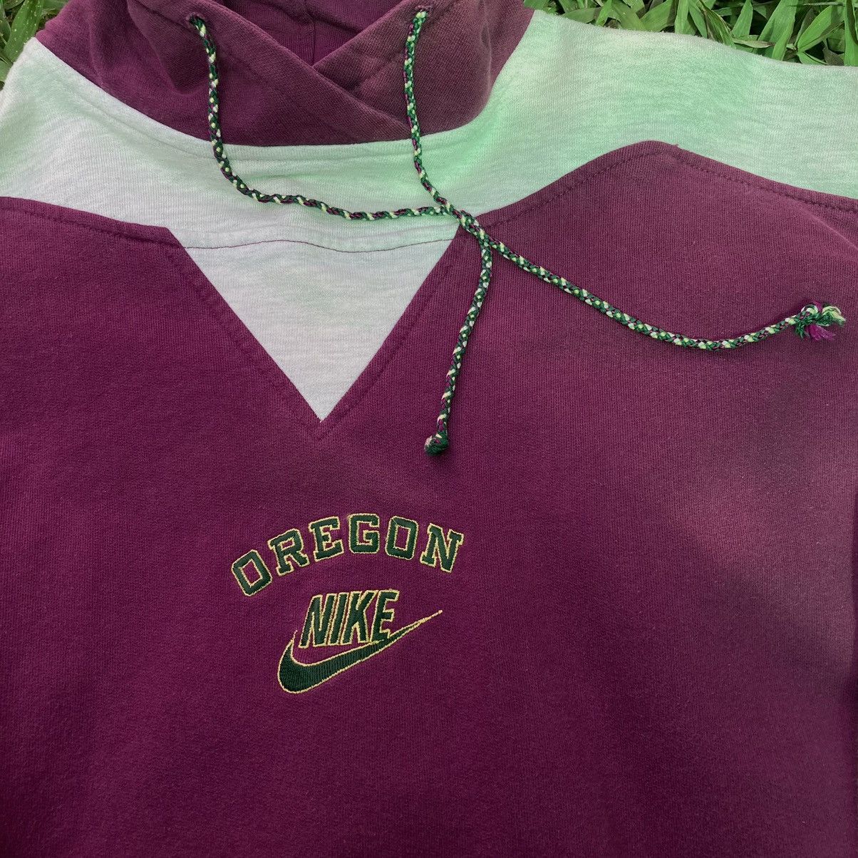 Nike × Vintage Vintage Nike Oregon Spellout Hoodie Size US L / EU 52-54 / 3 - 5 Thumbnail
