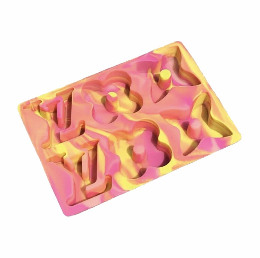 Imran Potato LV Monogram Ice Tray Size ONE SIZE - 1 Thumbnail