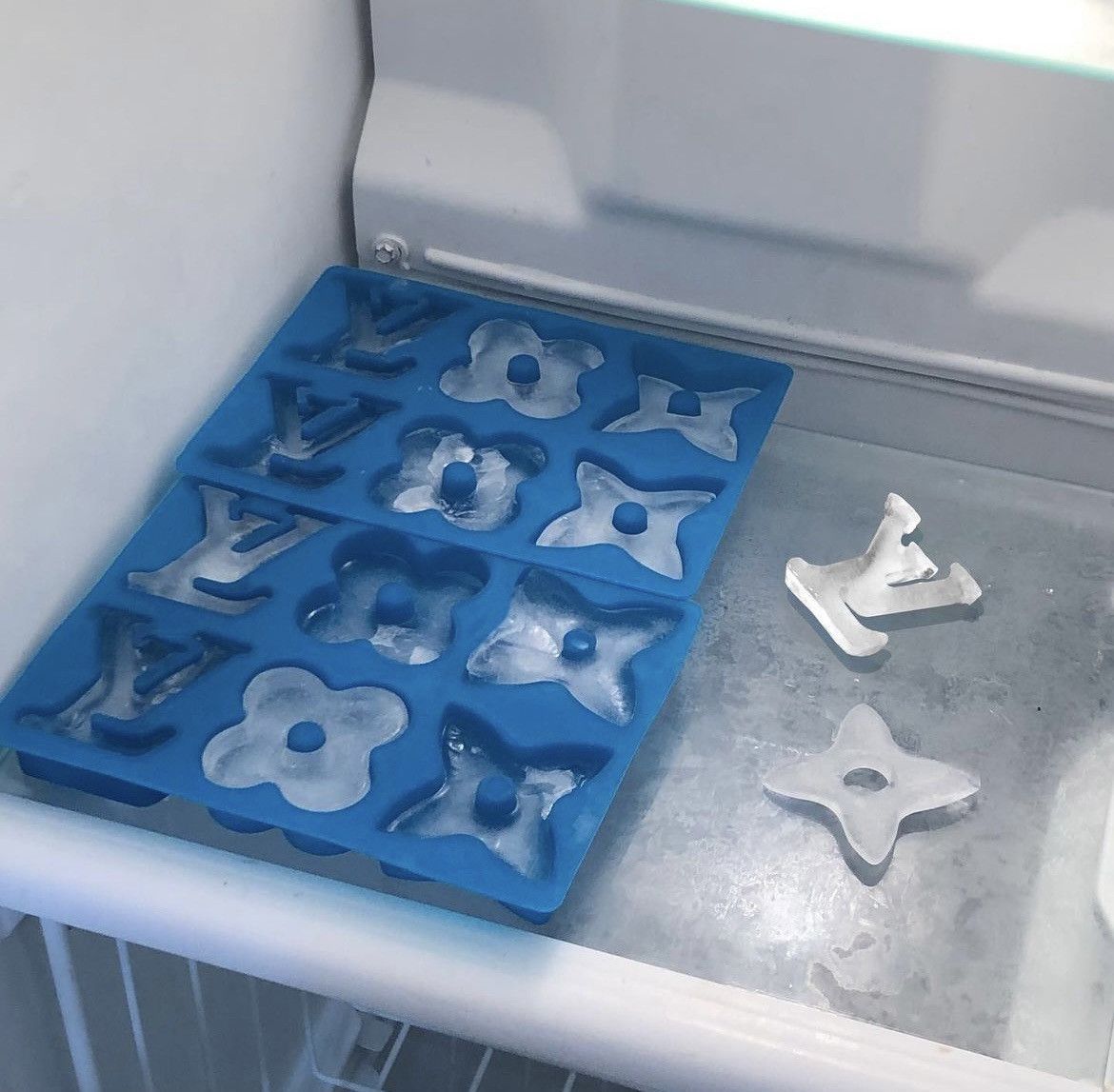 Imran Potato LV Monogram Ice Tray Size ONE SIZE - 3 Thumbnail
