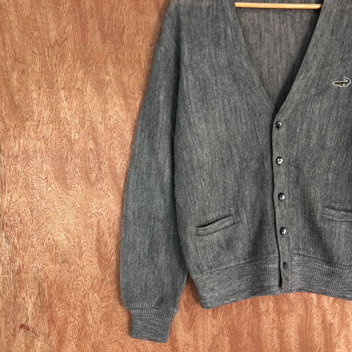 Faded Glory DLL Crocodile Grey faded vintage knitwear Cardigan #c604 Size US M / EU 48-50 / 2 - 7 Thumbnail