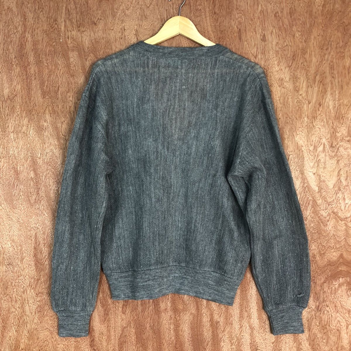 Faded Glory DLL Crocodile Grey faded vintage knitwear Cardigan #c604 Size US M / EU 48-50 / 2 - 11 Thumbnail