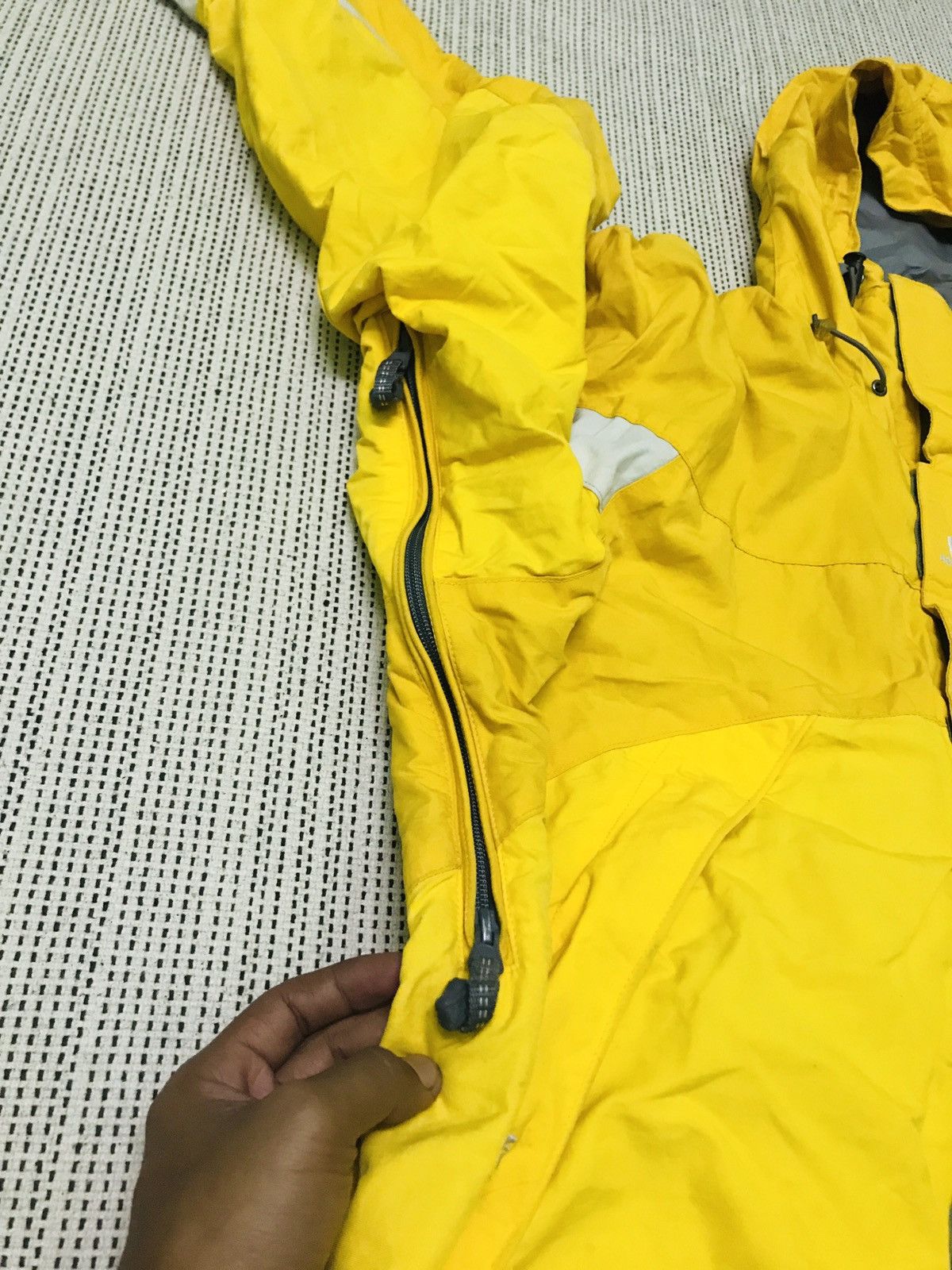 Helly Hansen ‼️‼️ helly hansen hoodie very rare Size US S / EU 44-46 / 1 - 8 Thumbnail