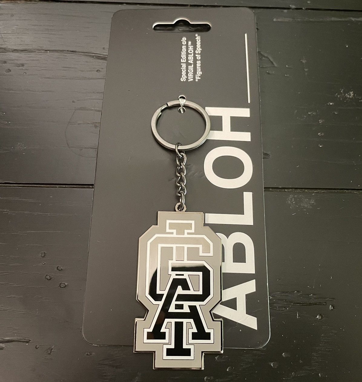 Virgil Abloh Virgil Keychain GAI Gymnastics Art Institute FOS Figures of Size ONE SIZE - 1 Thumbnail