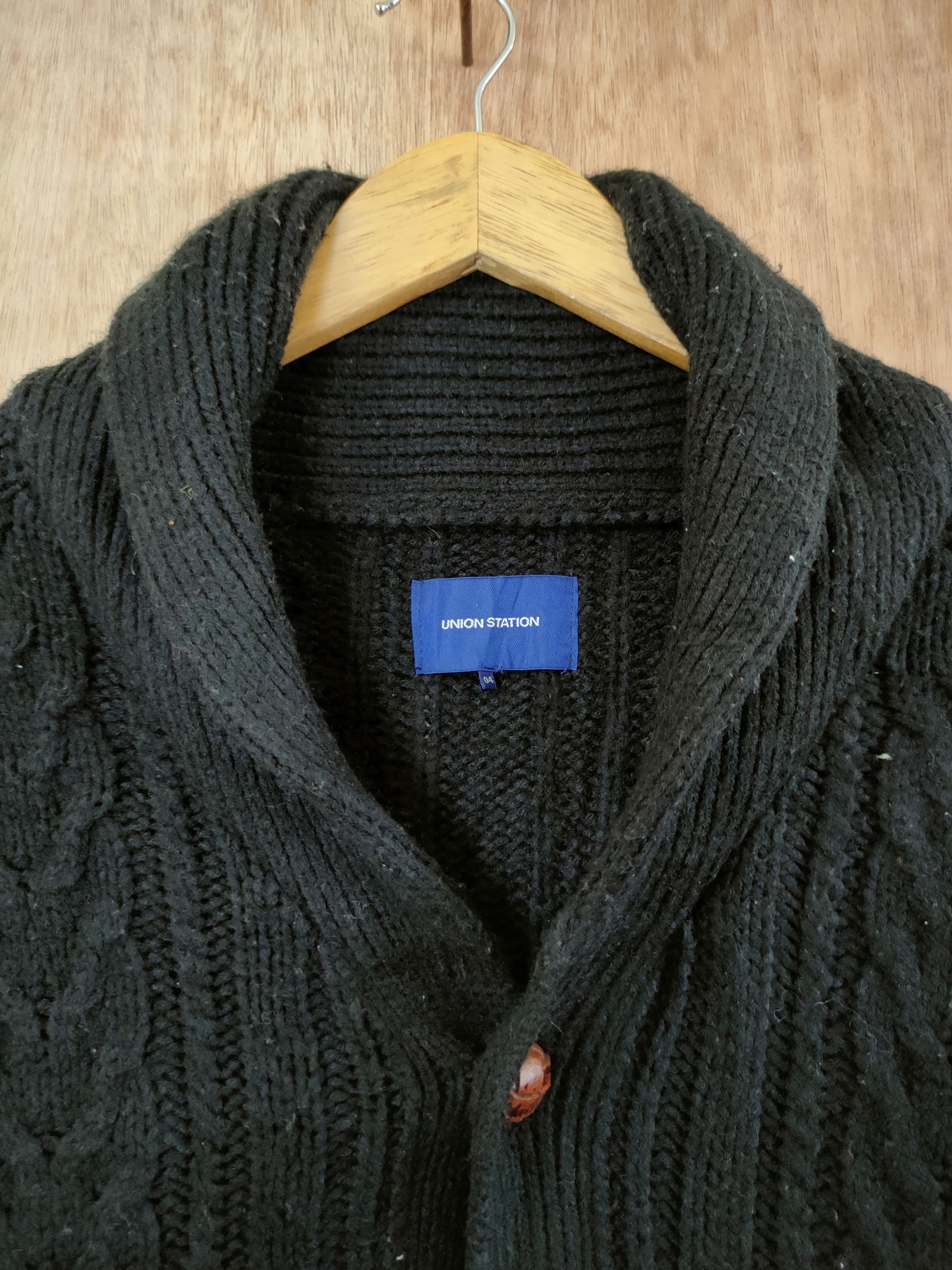 Japanese Brand DLL Union Station black cardigan cable knitwear #46-527 Size US L / EU 52-54 / 3 - 6 Thumbnail
