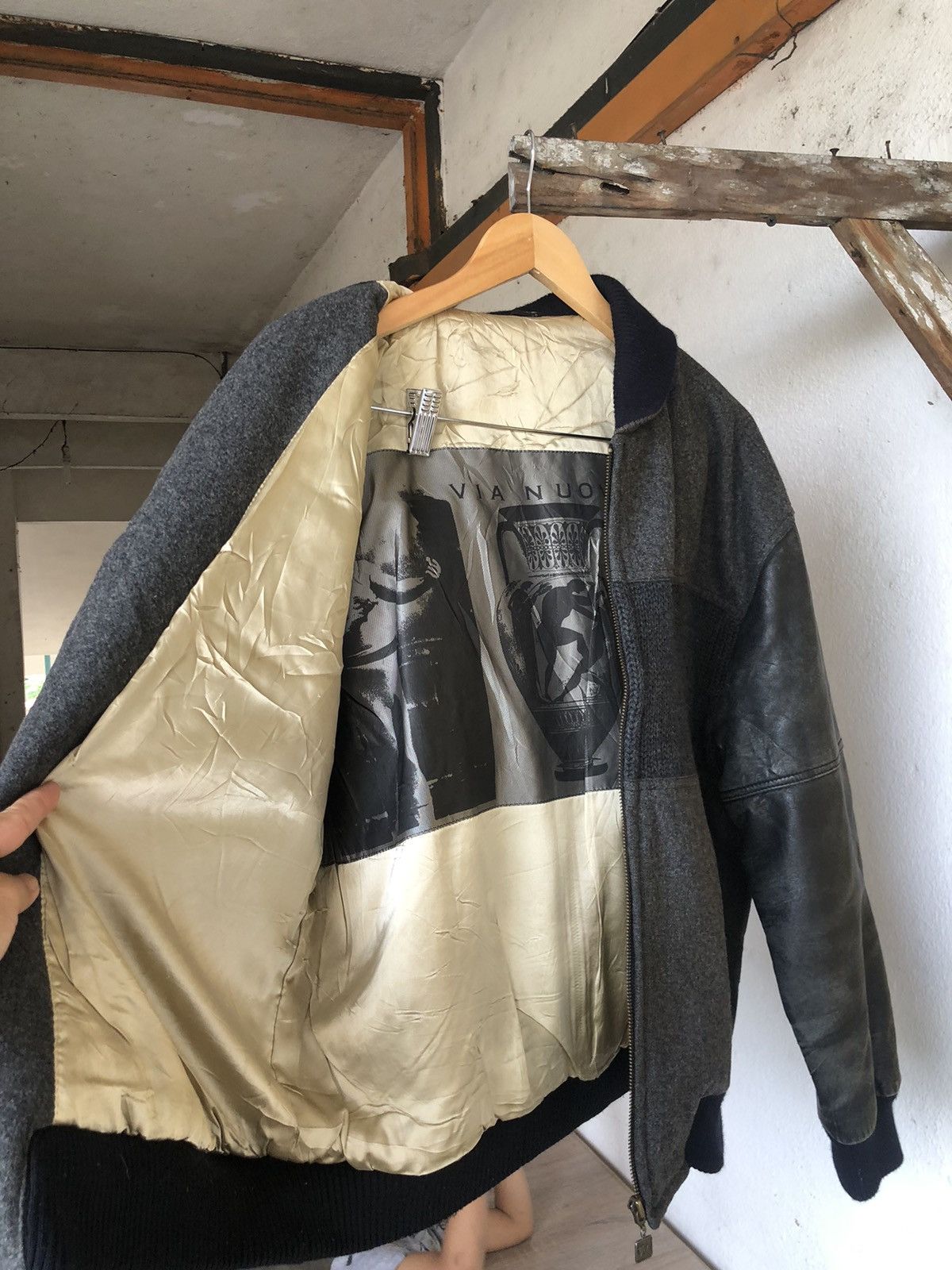 Japanese Brand Vintage Nuova Via Pelle x Goofy Arm Leather Varsity Jackets Size US M / EU 48-50 / 2 - 14 Thumbnail