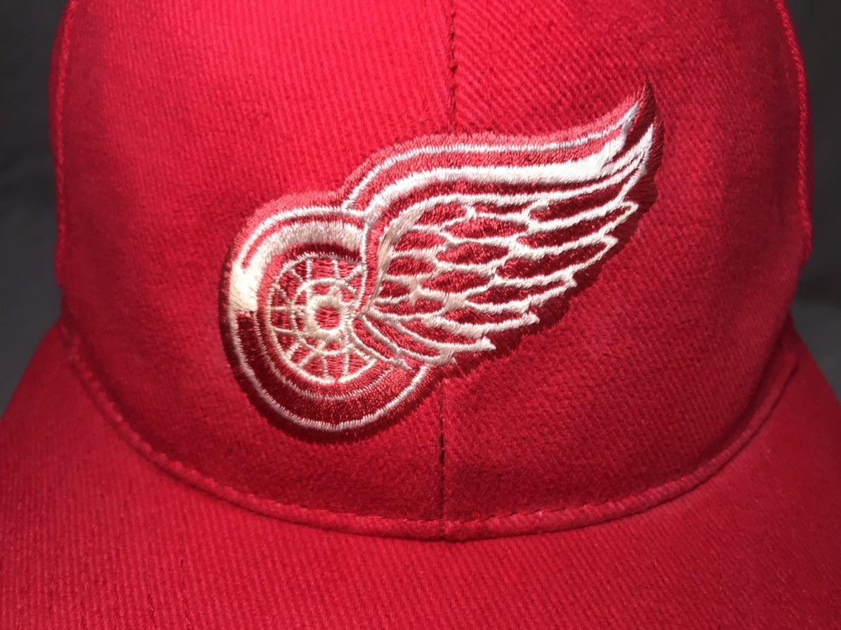 Nike Vintage 98s Cap Nike NHL Detroit Red Wings hockey hat Size ONE SIZE - 8 Thumbnail