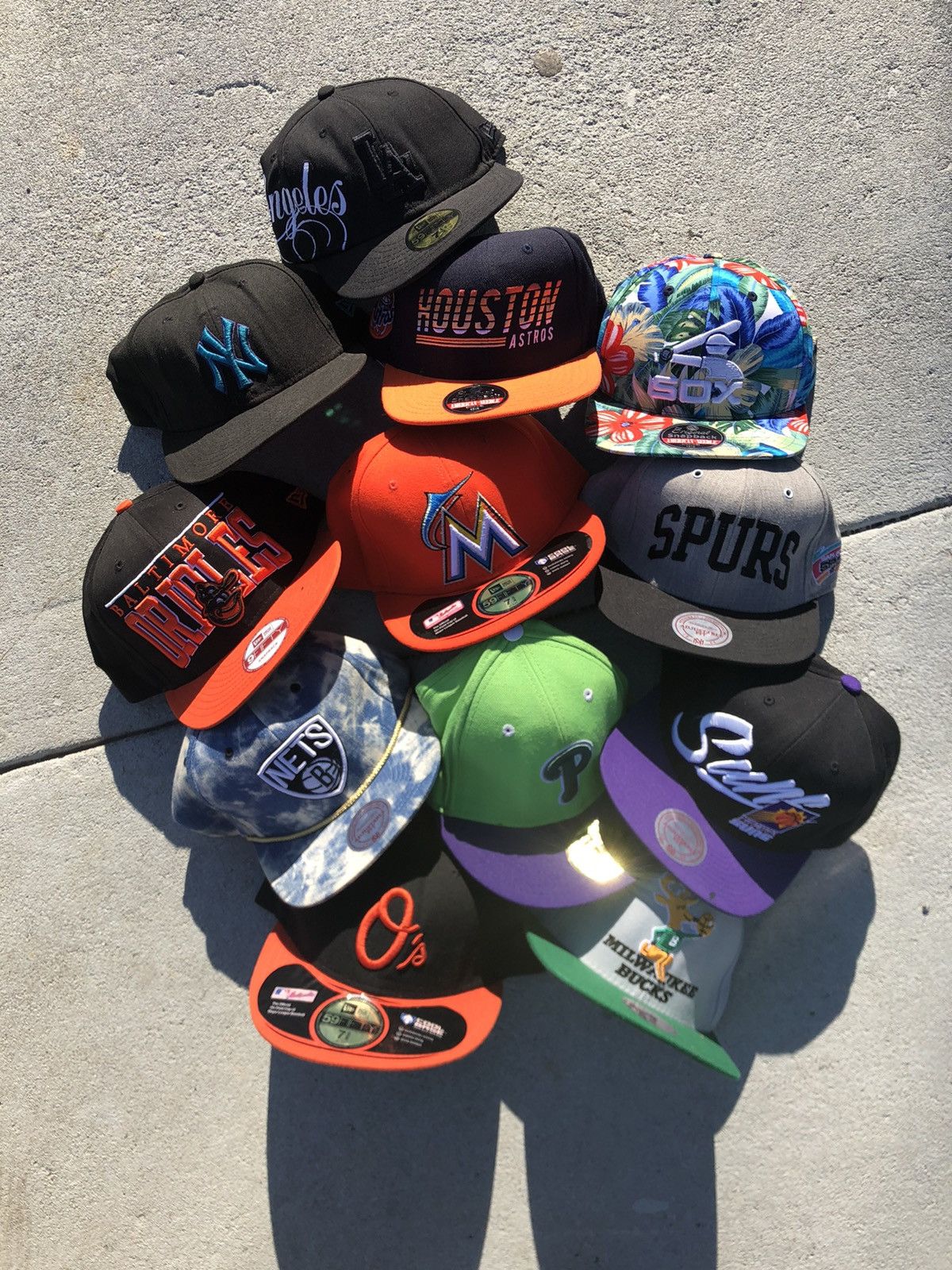Random New Era and Mitchell & Ness 12 Hat Lot Bundle Deal