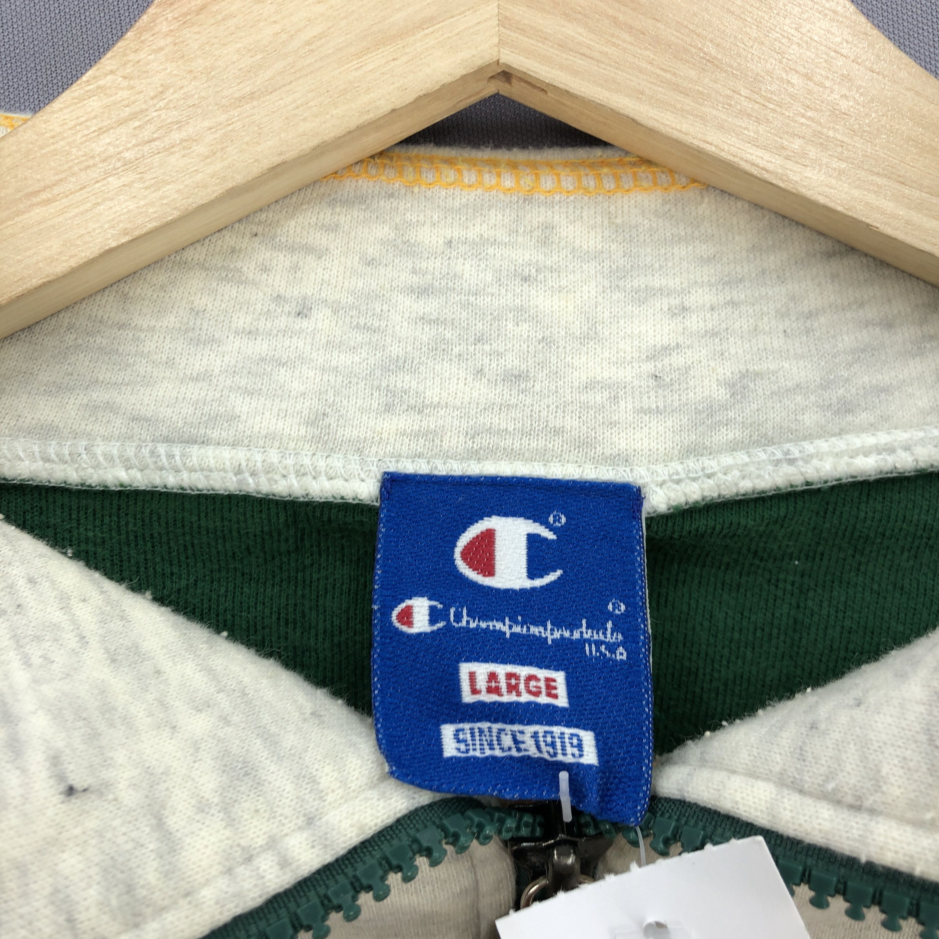 Champion × Vintage Vintage Champion Sweatshirt Big Logo Champion Sweatshirt Size L / US 10 / IT 46 - 6 Thumbnail