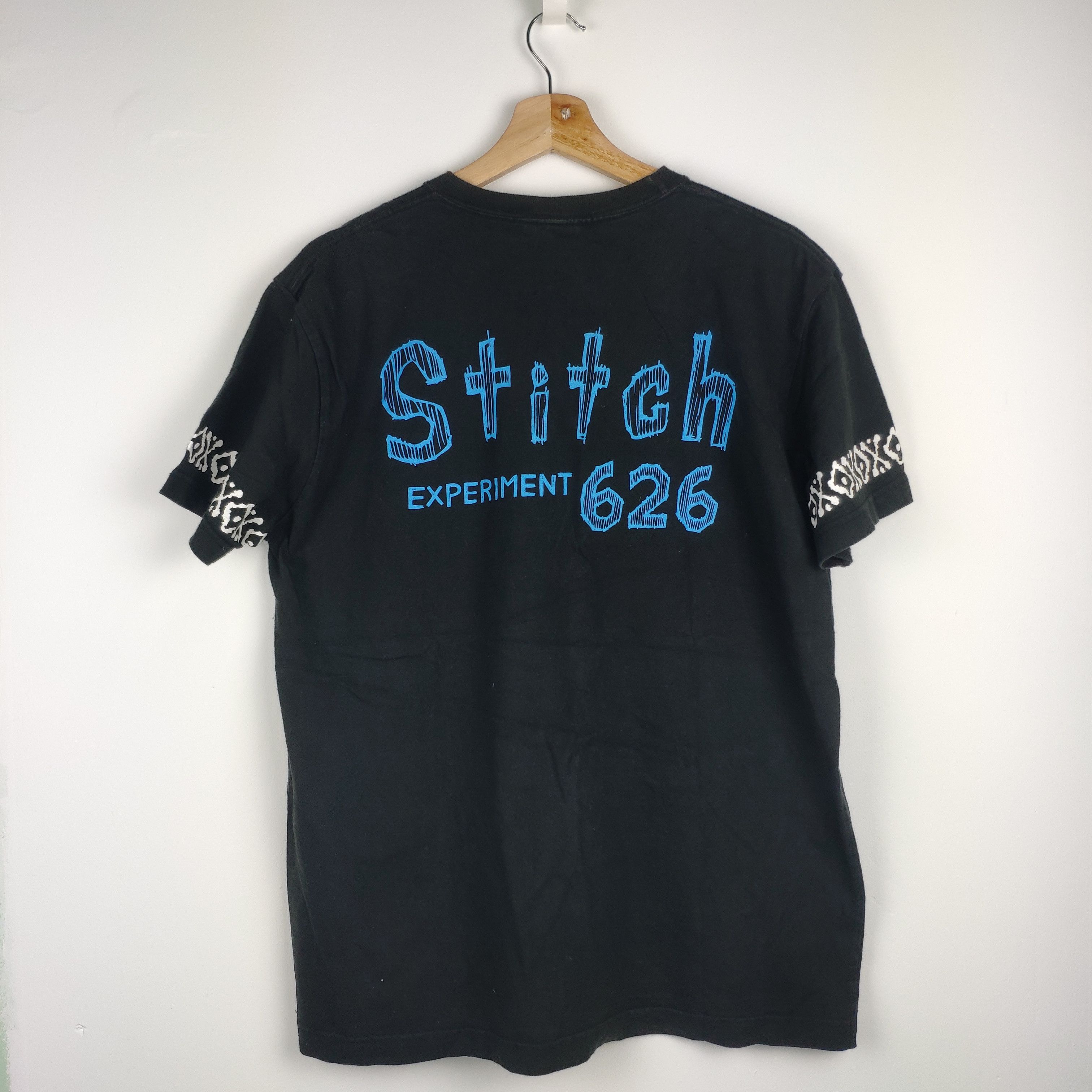 Disney × Vintage Steal 💥 Vintage Lilo and Stitch Tee Disney Shirt Size US L / EU 52-54 / 3 - 9 Thumbnail