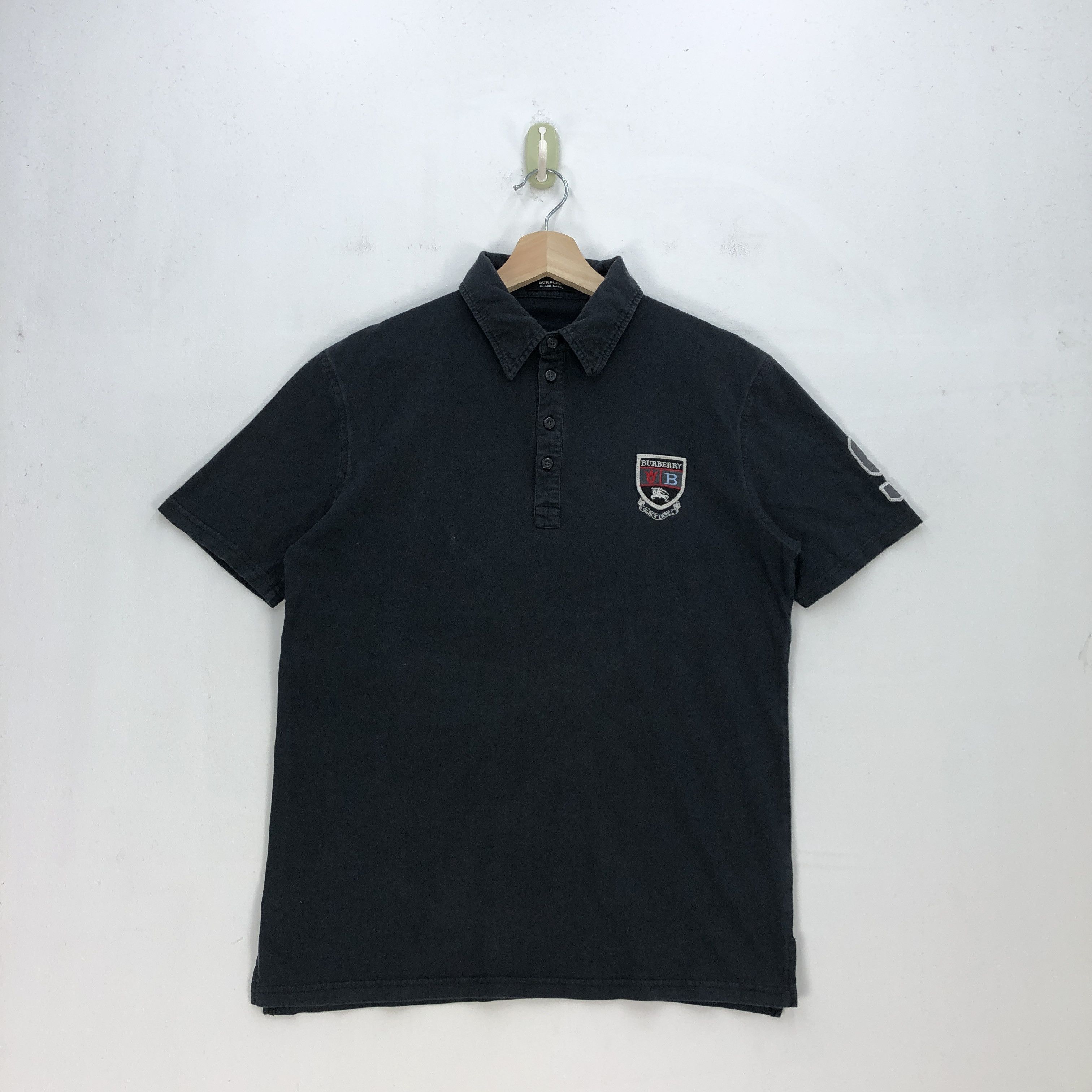 Burberry Vintage Burberry T Shirt Burberry's Tee Polo Shirts Size US S / EU 44-46 / 1 - 1 Thumbnail