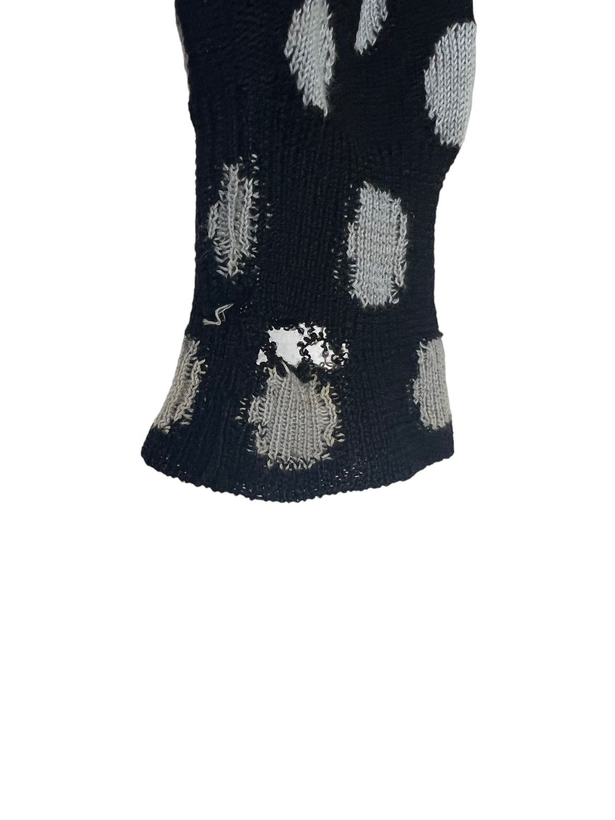 Comme des Garcons Comme des Garçons Distressed Sleeve Wrist Button Cardigan Size XS / US 0-2 / IT 36-38 - 6 Thumbnail
