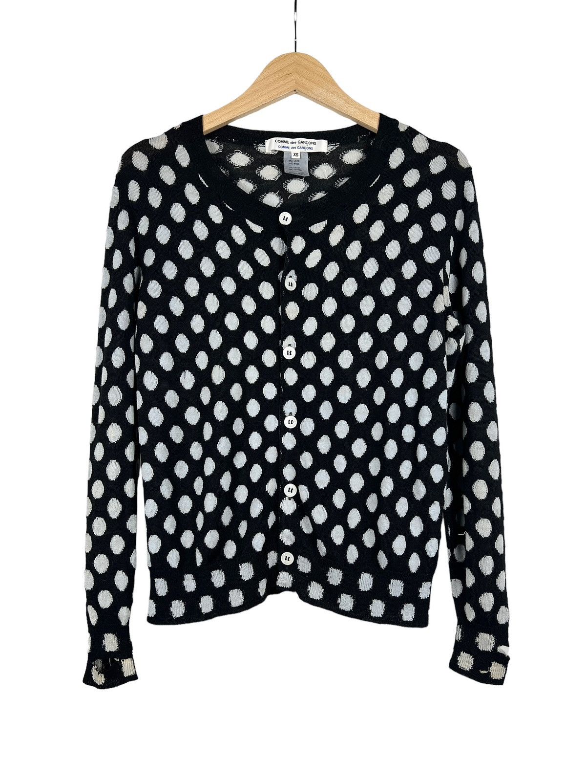 Comme des Garcons Comme des Garçons Distressed Sleeve Wrist Button Cardigan Size XS / US 0-2 / IT 36-38 - 1 Thumbnail